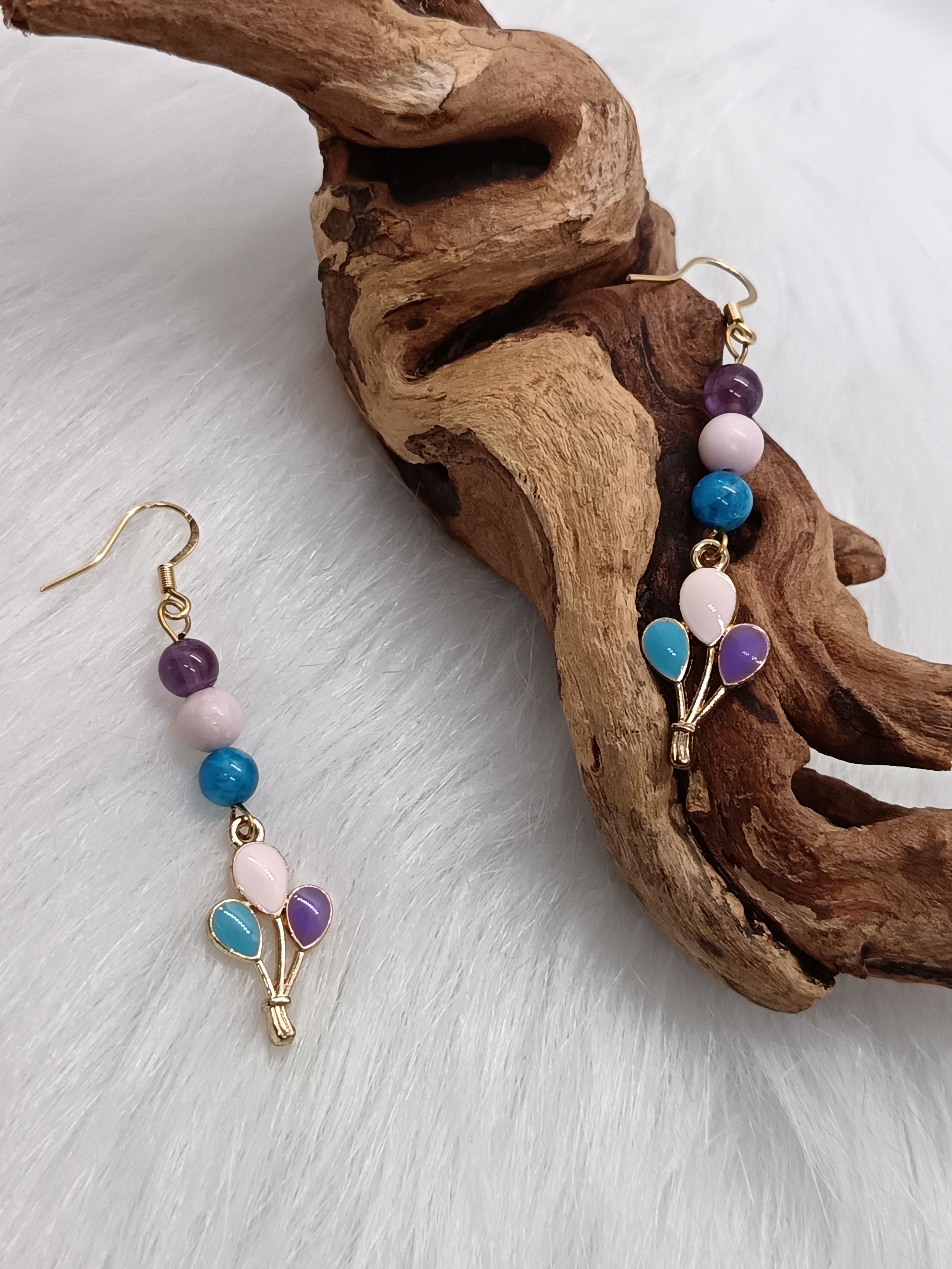 Boucles d'oreilles "ballons multicolores" en améthyste, apatite et opale rose