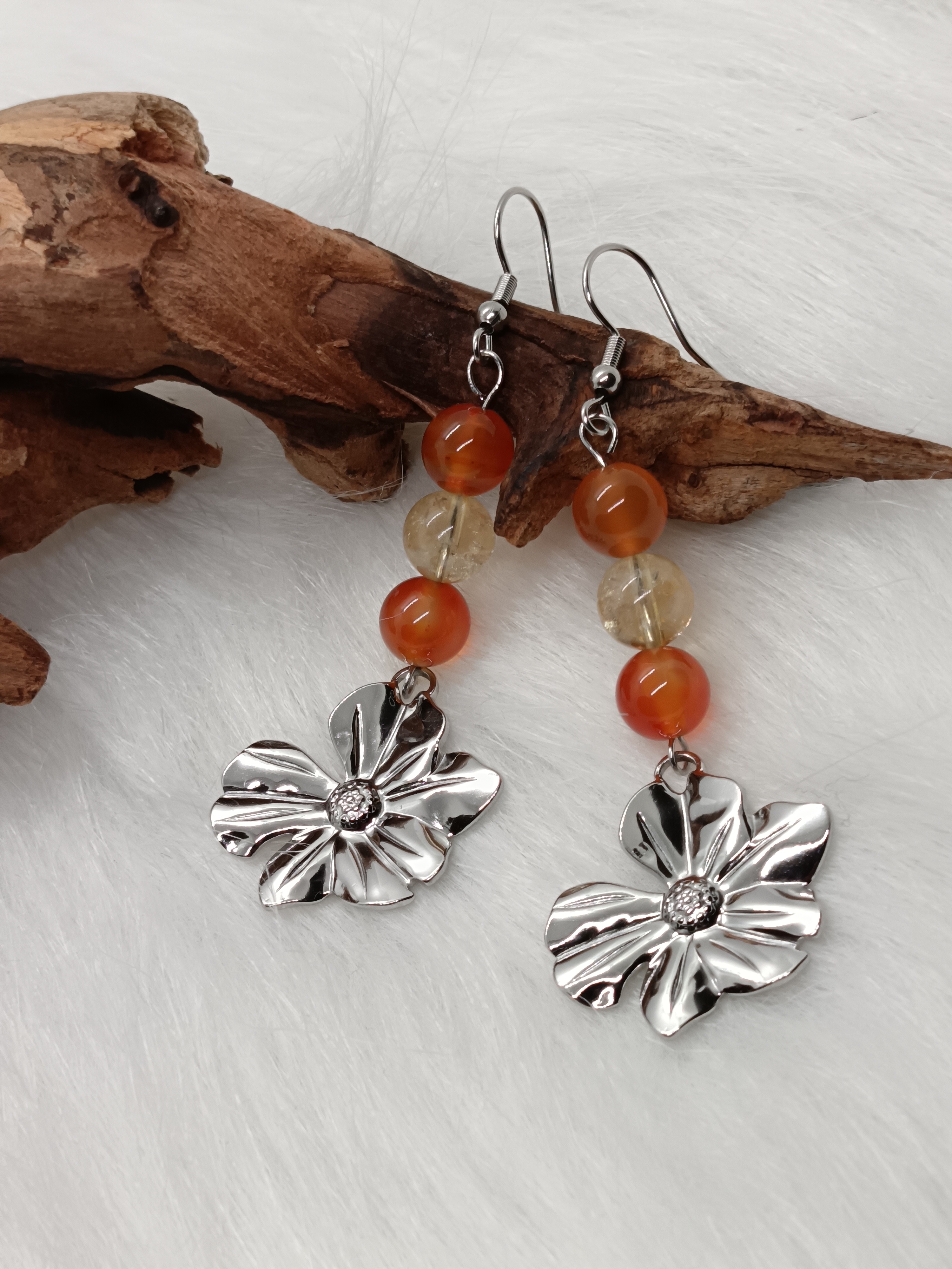 Boucles d'oreilles "fleurs" en cornaline et citrine