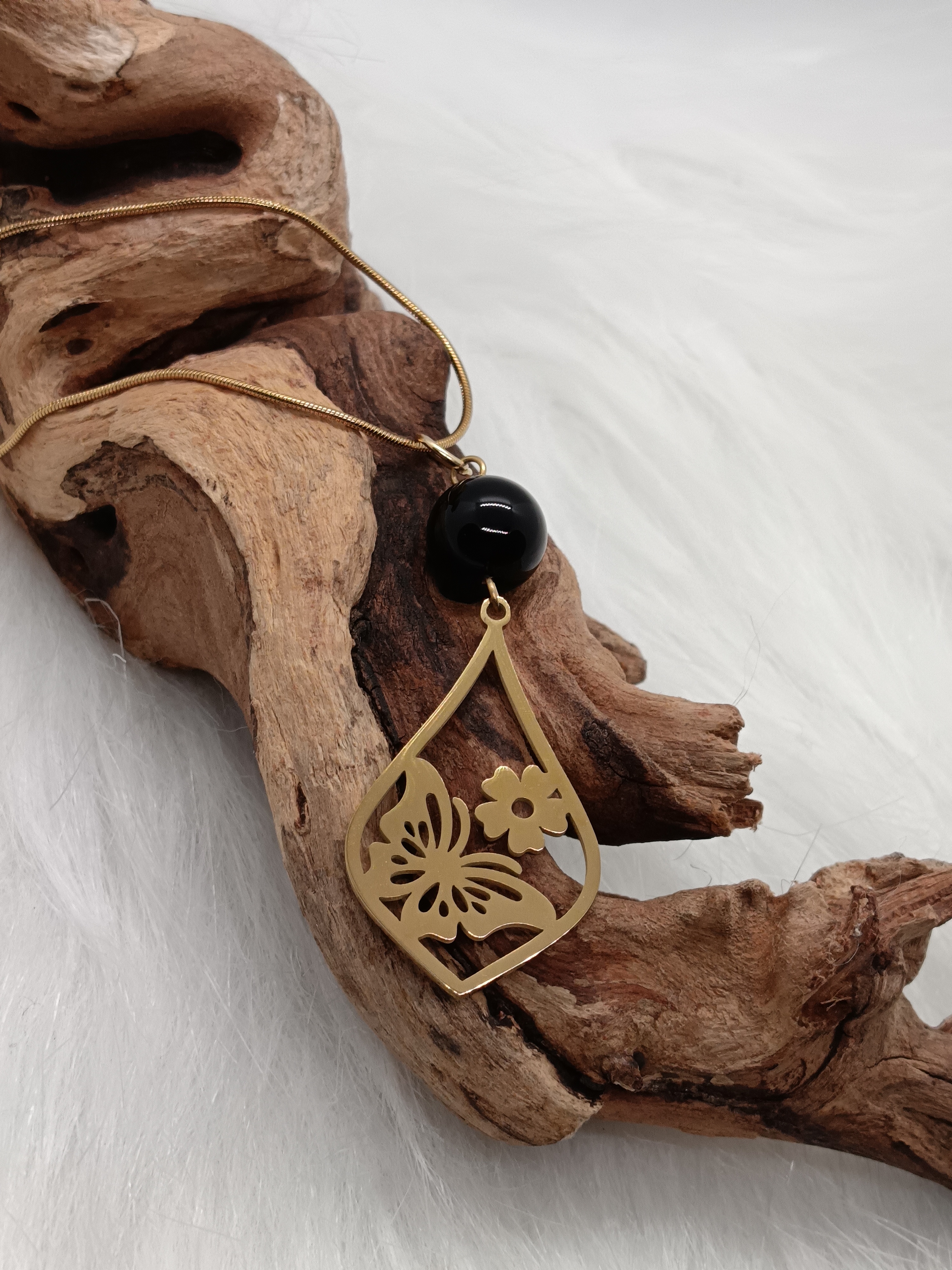 Collier "papillon" en onyx