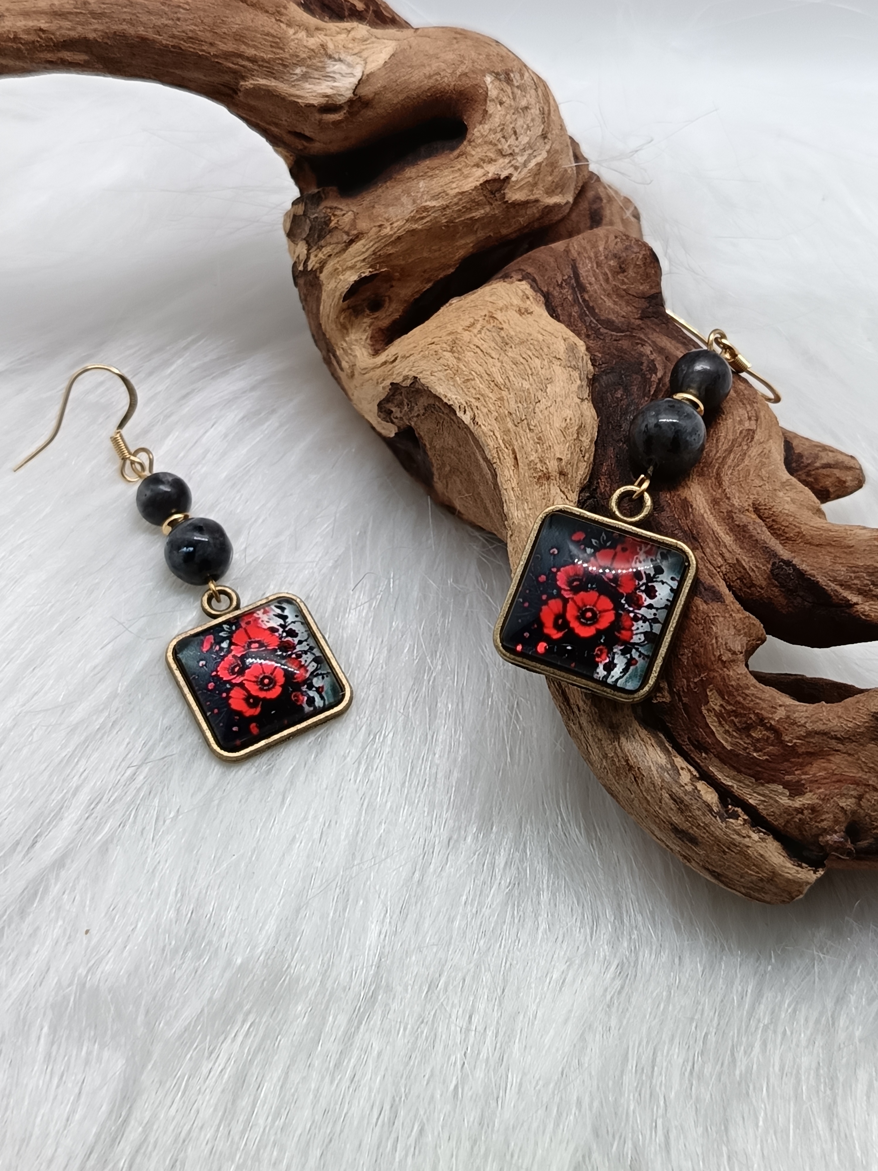 Boucles d'oreilles "jolis coquelicots" en larvikite