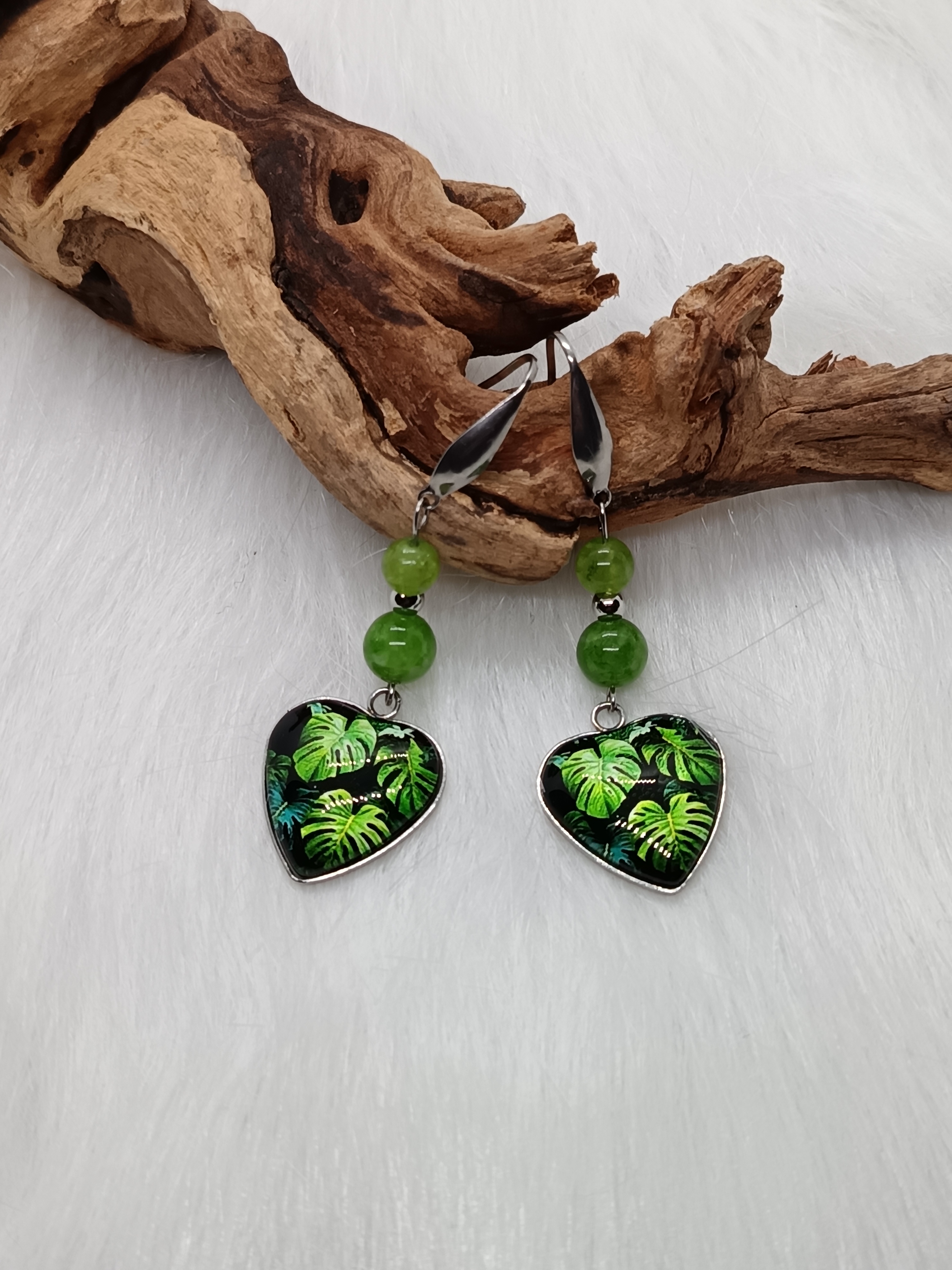 Boucles d'oreilles "cœur de feuilles" en péridot