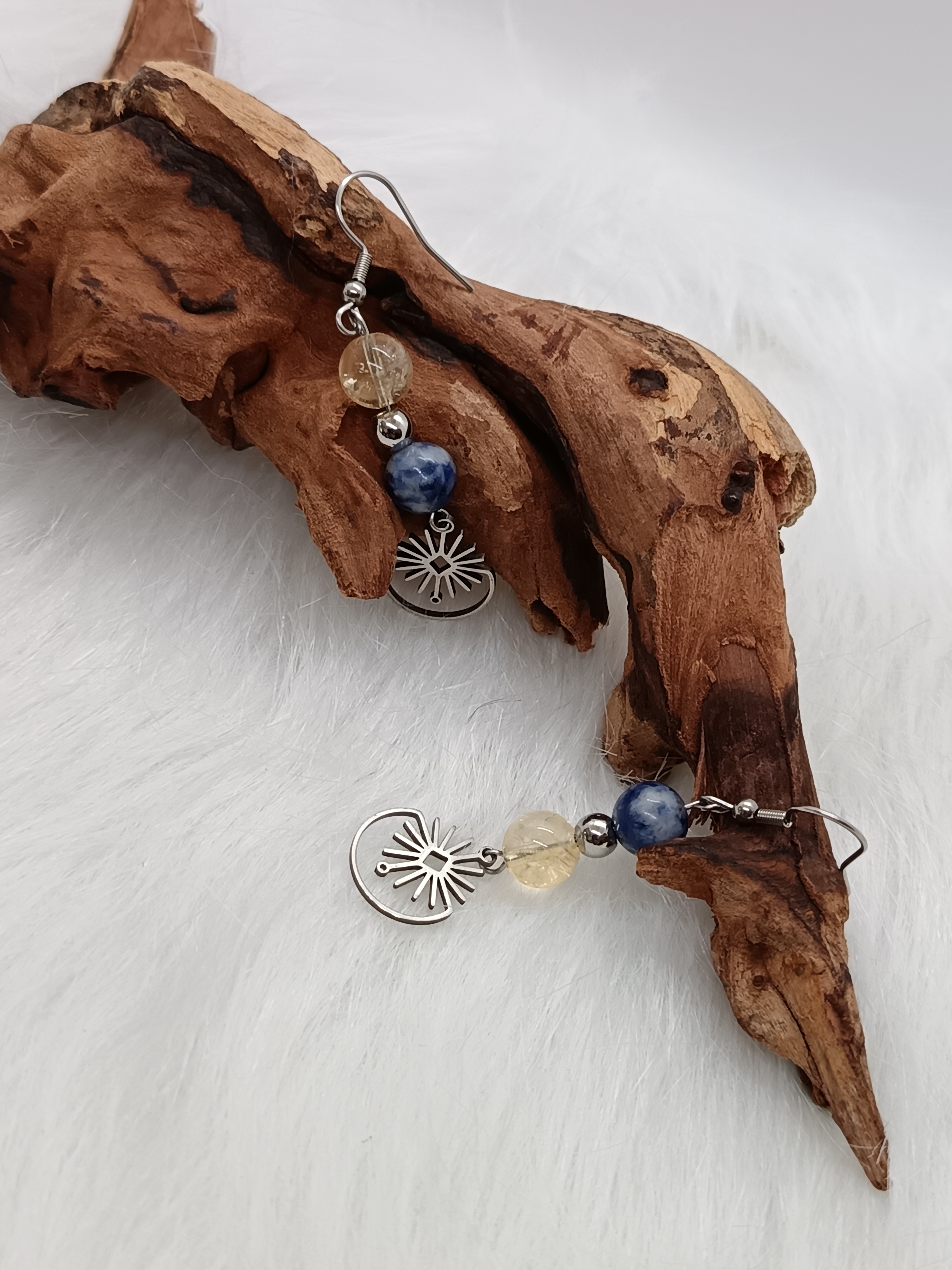 Boucles d'oreilles "soleil" en citrine et sodalite