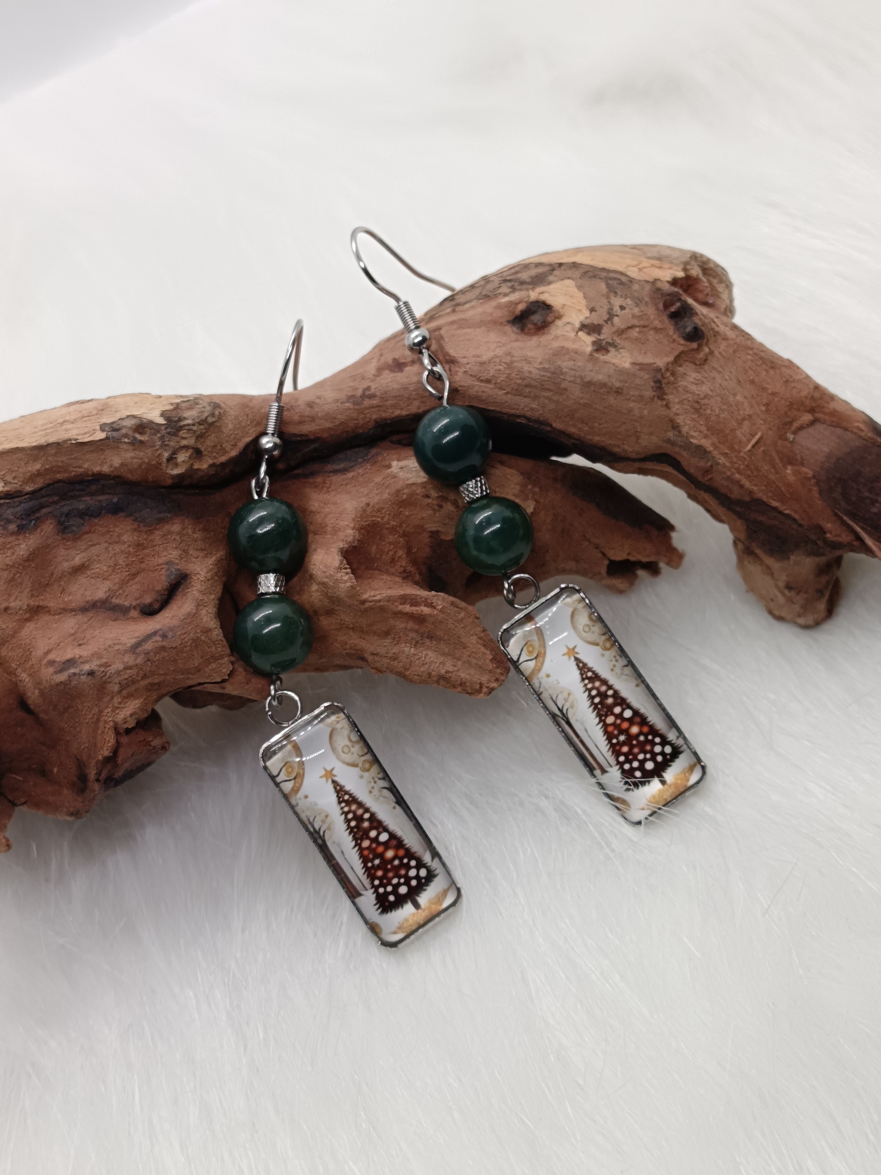 Boucles d'oreilles "mon beau sapin" en agate mousse