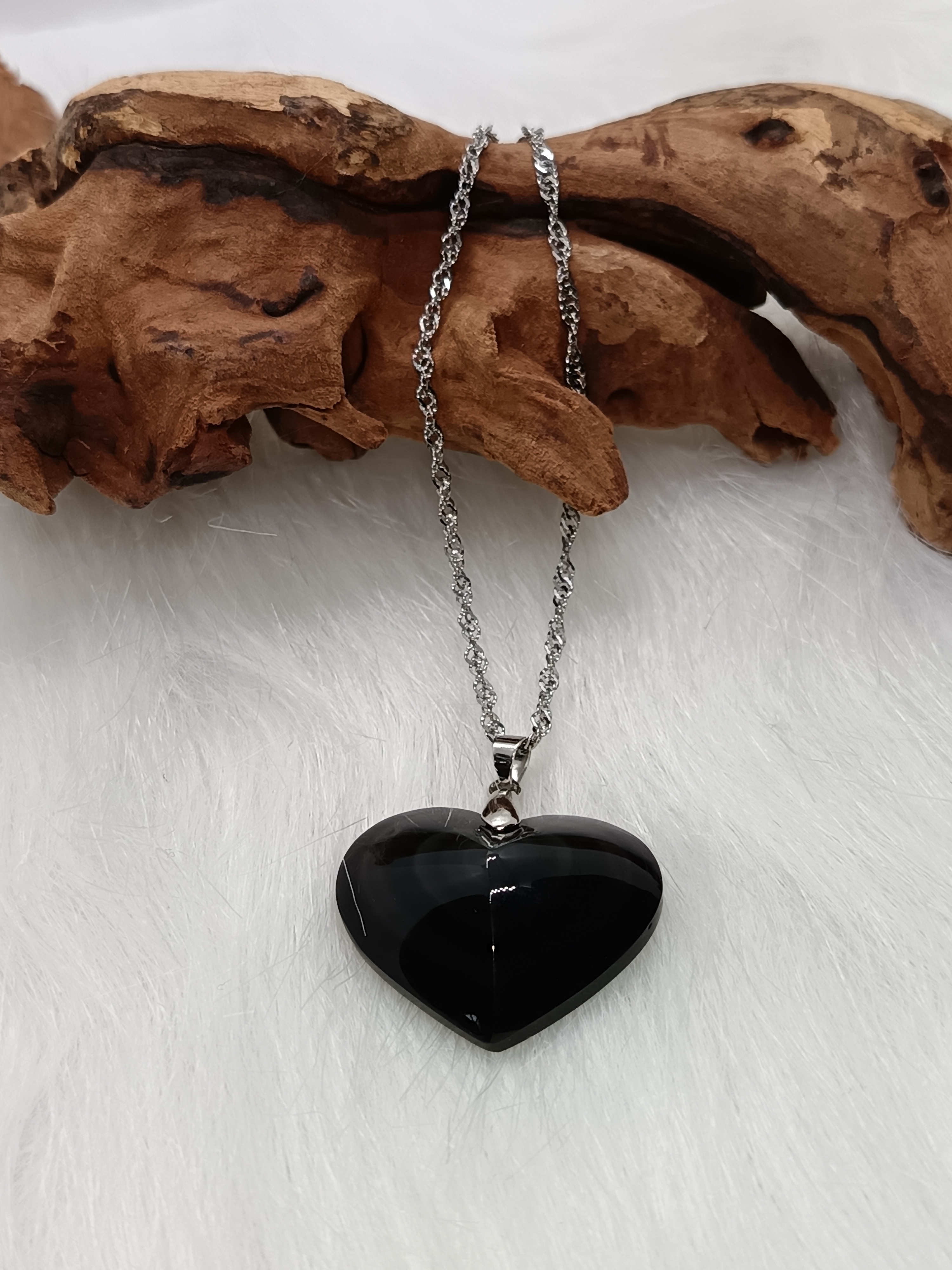 Collier "mon cœur" en obsidienne œil céleste 