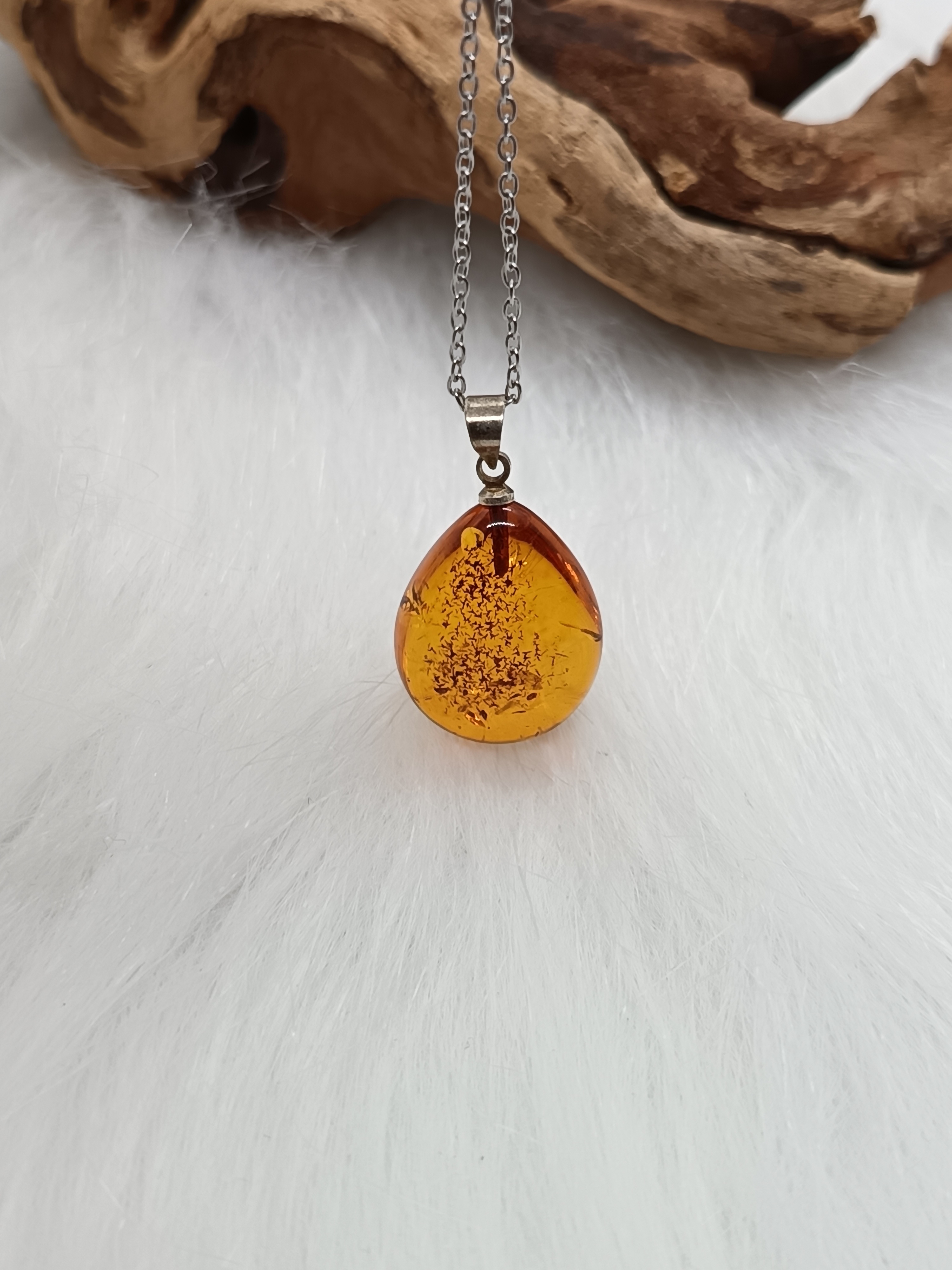 Collier "douce énergie" en ambre naturelle 