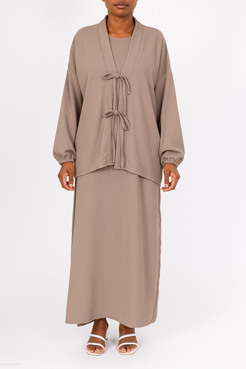 Abaya 2 pièces - robe et kimono court à nouer