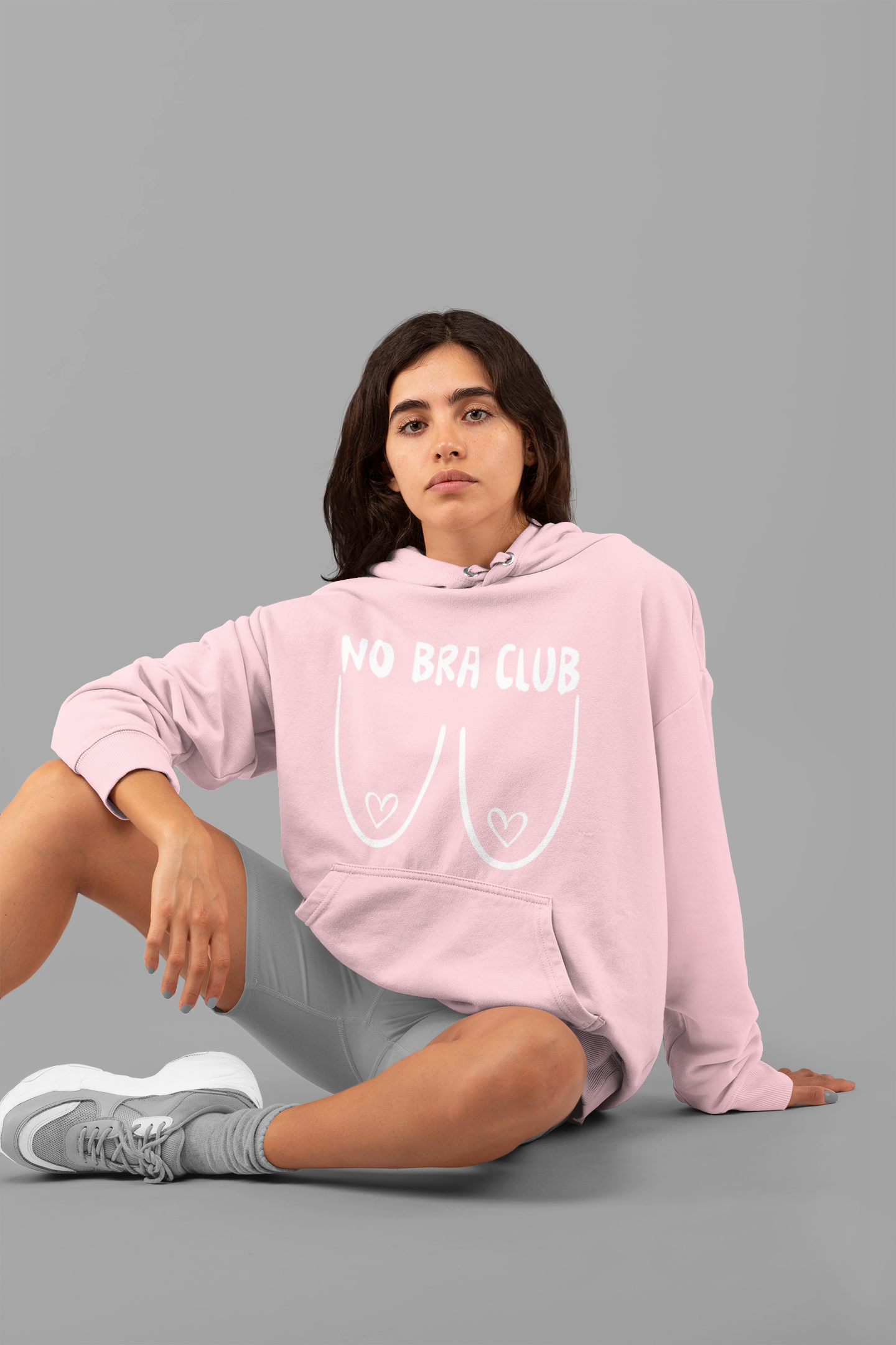 Džemperis "No bra club širdelės" (su gobtuvu)