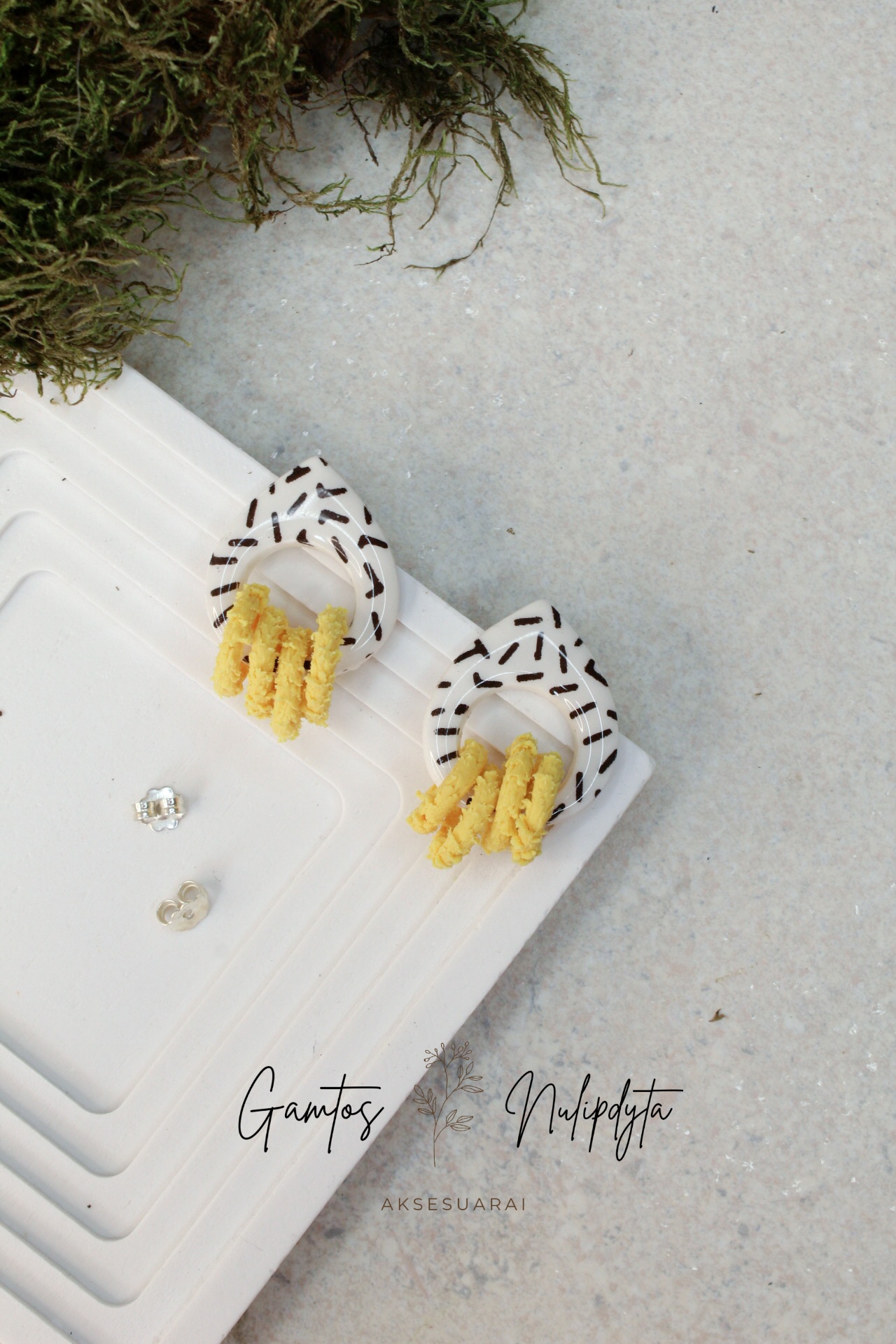 AUSKARAI "LAŠELIAI" SU PRINTU SID.VIN.