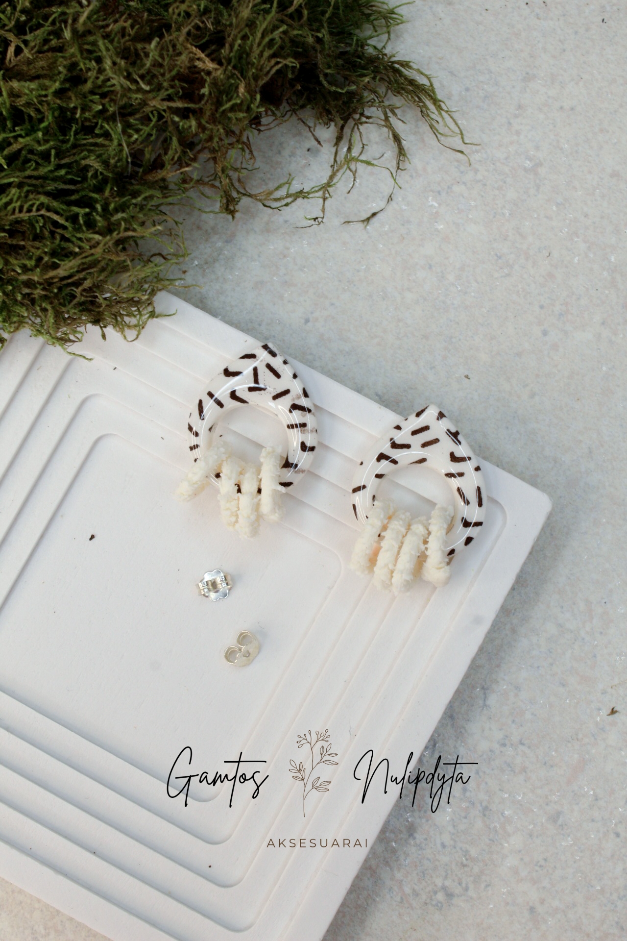 AUSKARAI "LAŠELIAI" SU PRINTU SID.VIN.