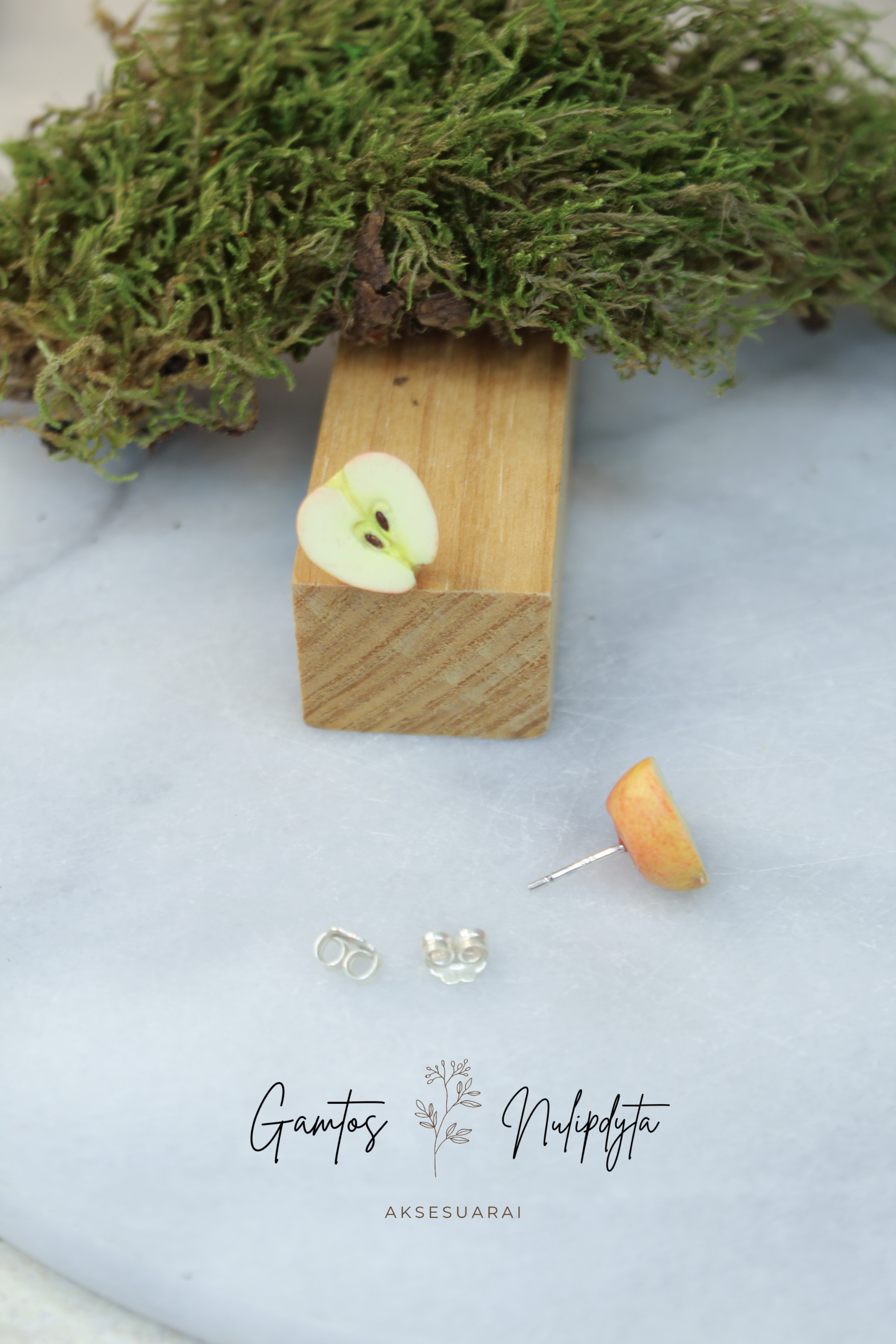 AUSKARAI "OBUOLIUKAI" SID.VIN.