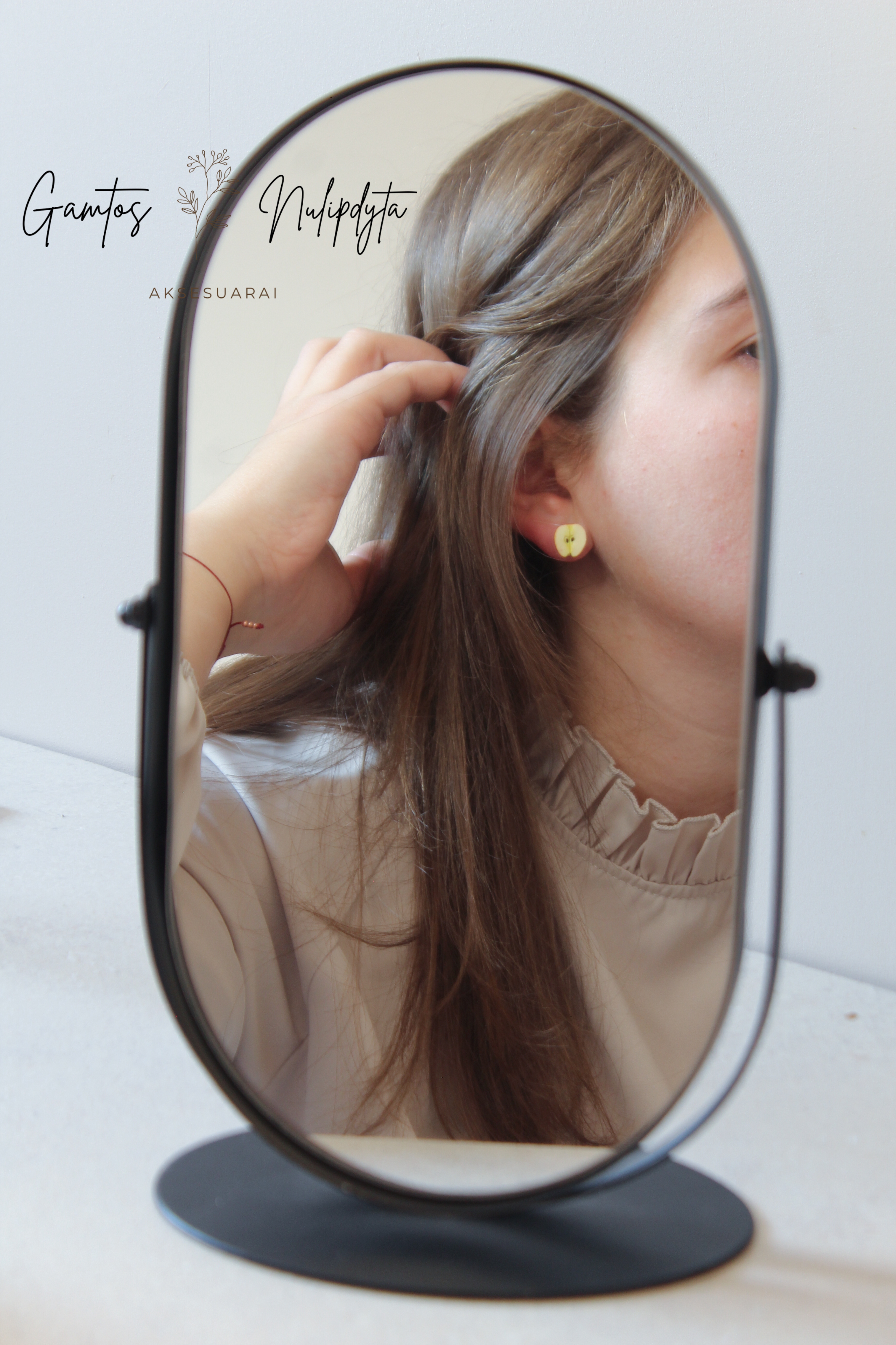 AUSKARAI "OBUOLIUKAI" SID.VIN.