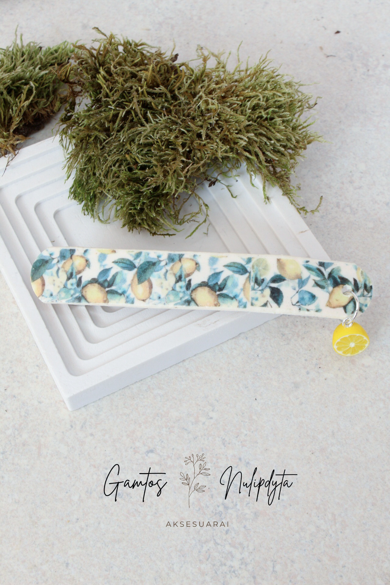 PLAUKŲ SAGĖ "CITRINUKĖ"