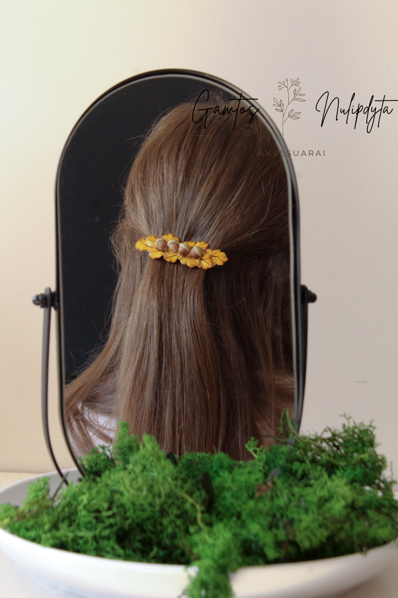 PLAUKŲ SAGĖ "ĄŽUOLIUKAS"