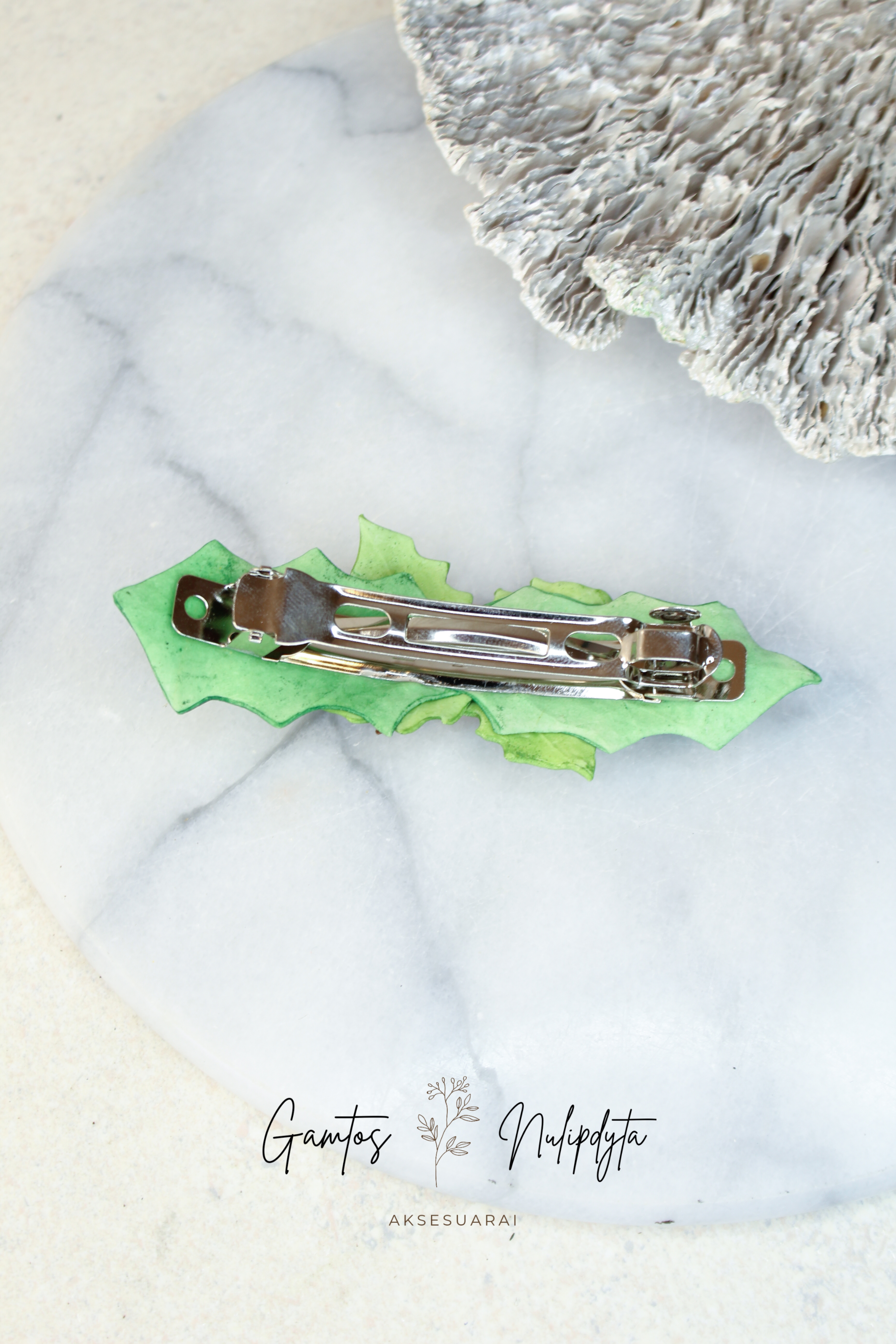 PLAUKŲ SAGĖ  "KALĖDINUKAS"