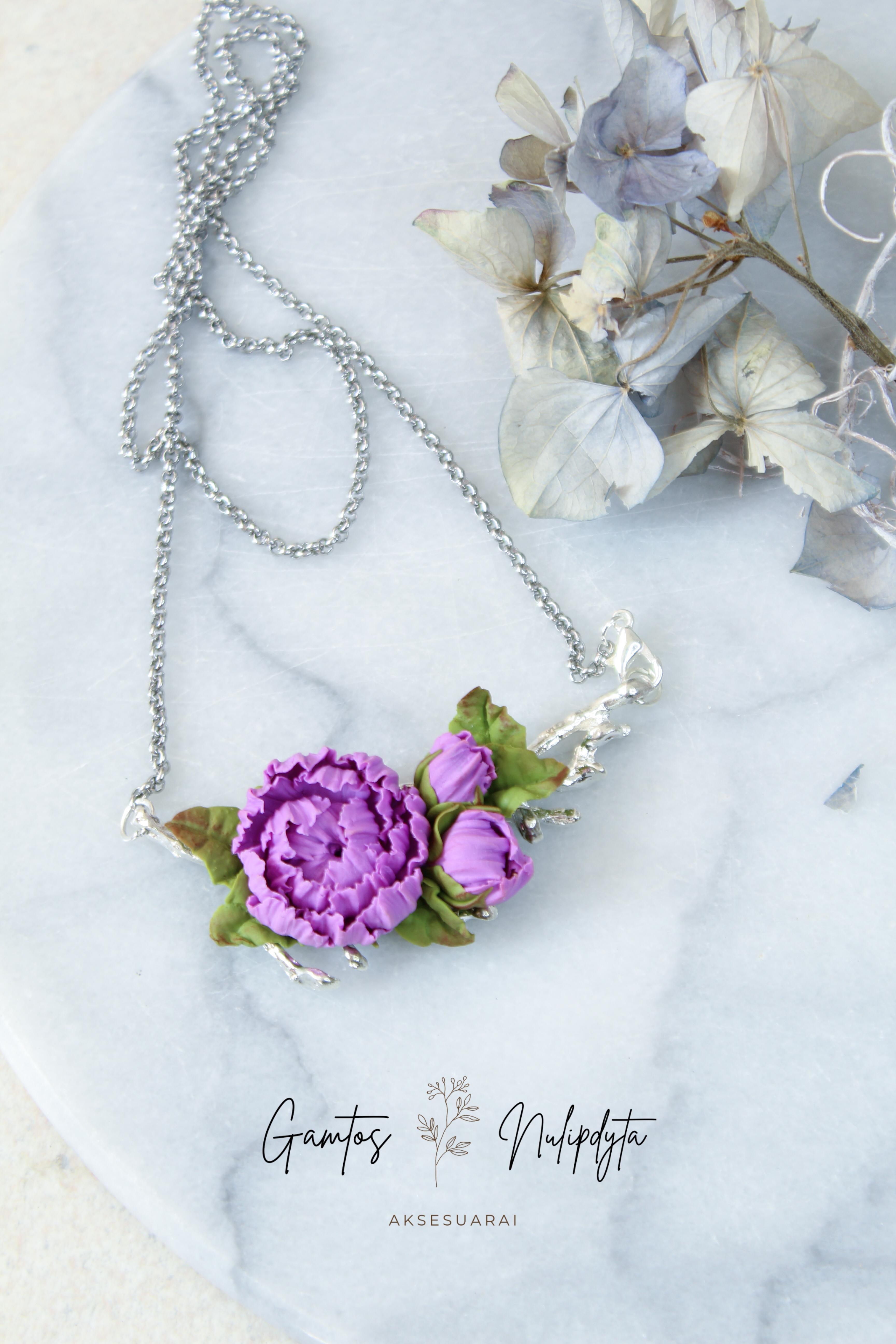 VĖRINYS "BIJŪNAI ANT ŠAKELĖS"