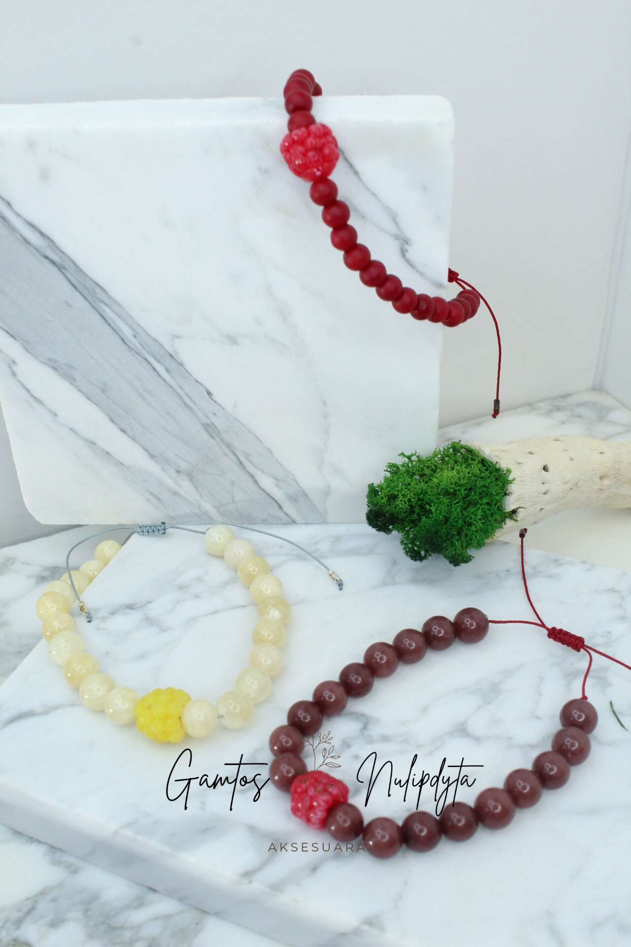 APYRANKĖ SU ŠNIŪRELIU "AVIETĖ"