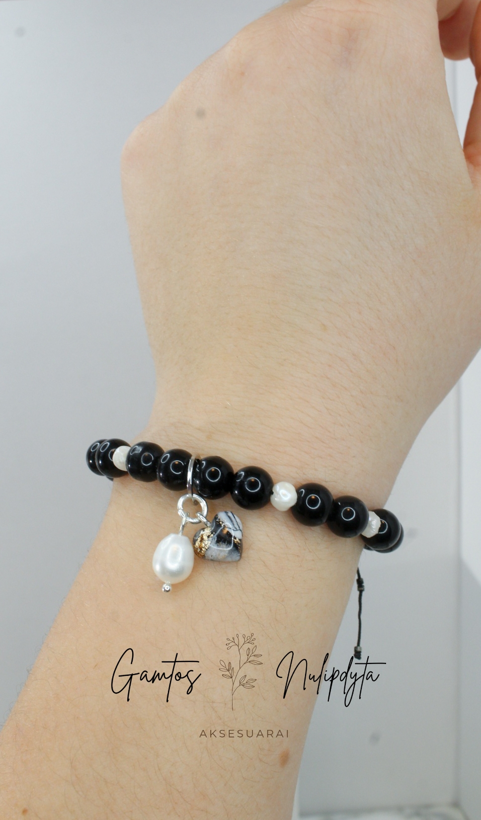 APYRANKĖ SU ŠNIŪRELIU "ŠIRDELĖ"