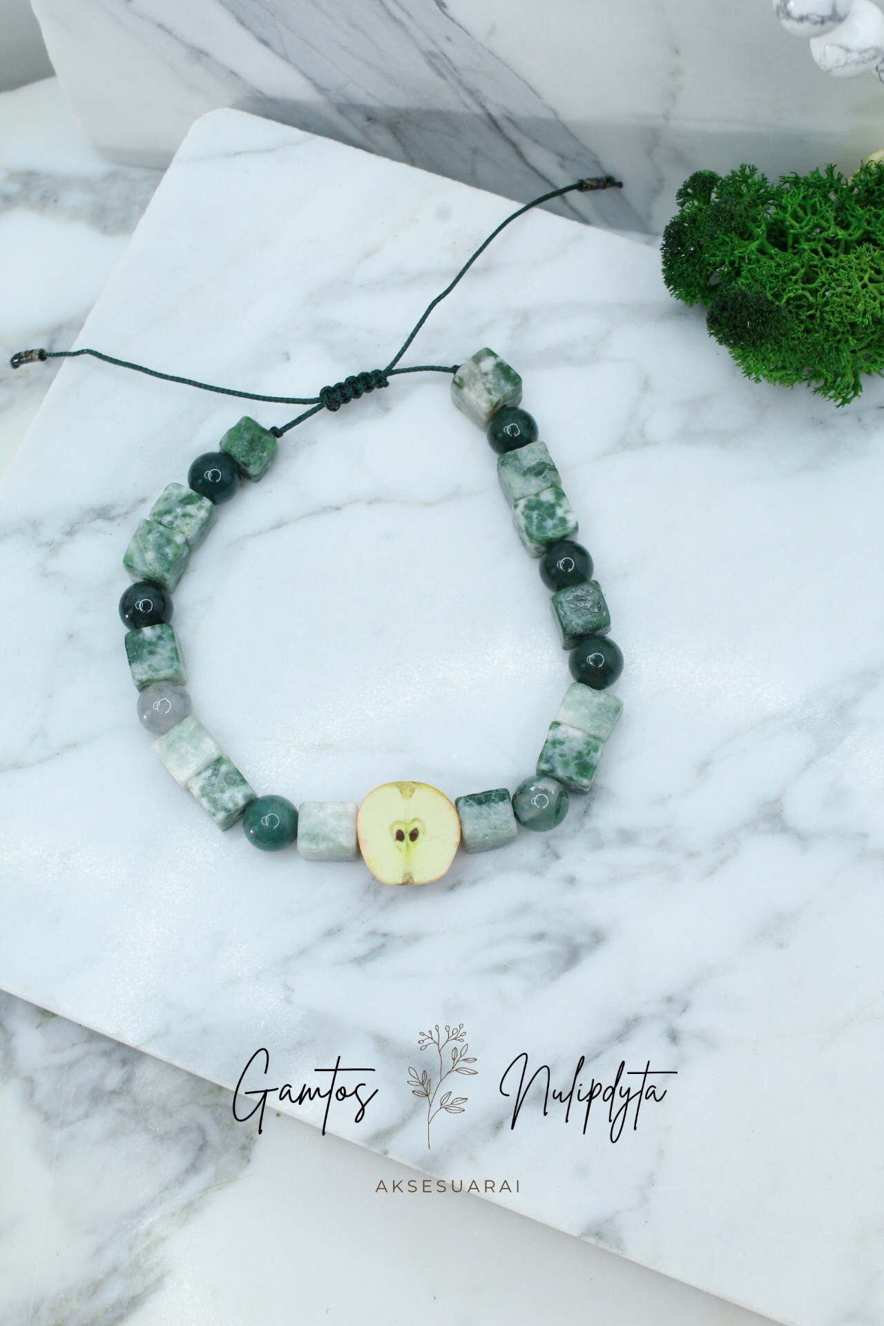 APYRANKĖ SU ŠNIŪRELIU "OBUOLIUKAS"