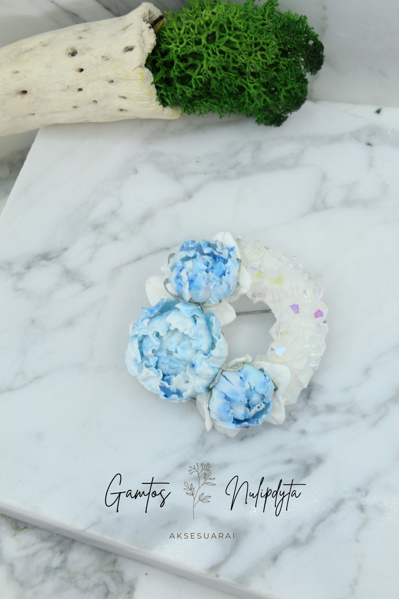 SAGĖ "BIJŪNAI" SU KRISTALIUKAIS