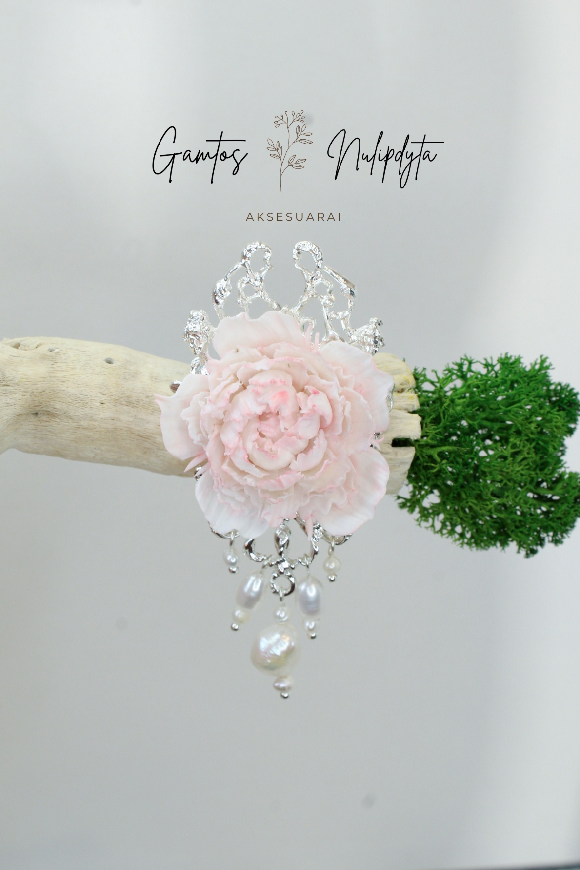 SAGĖ "BIJŪNAS" SU PERLAIS