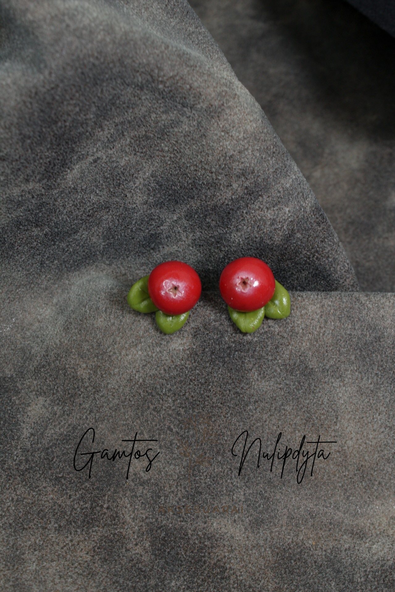 AUSKARAI "SPANGUOLĖS SU LAPELIAIS" SID.VIN.