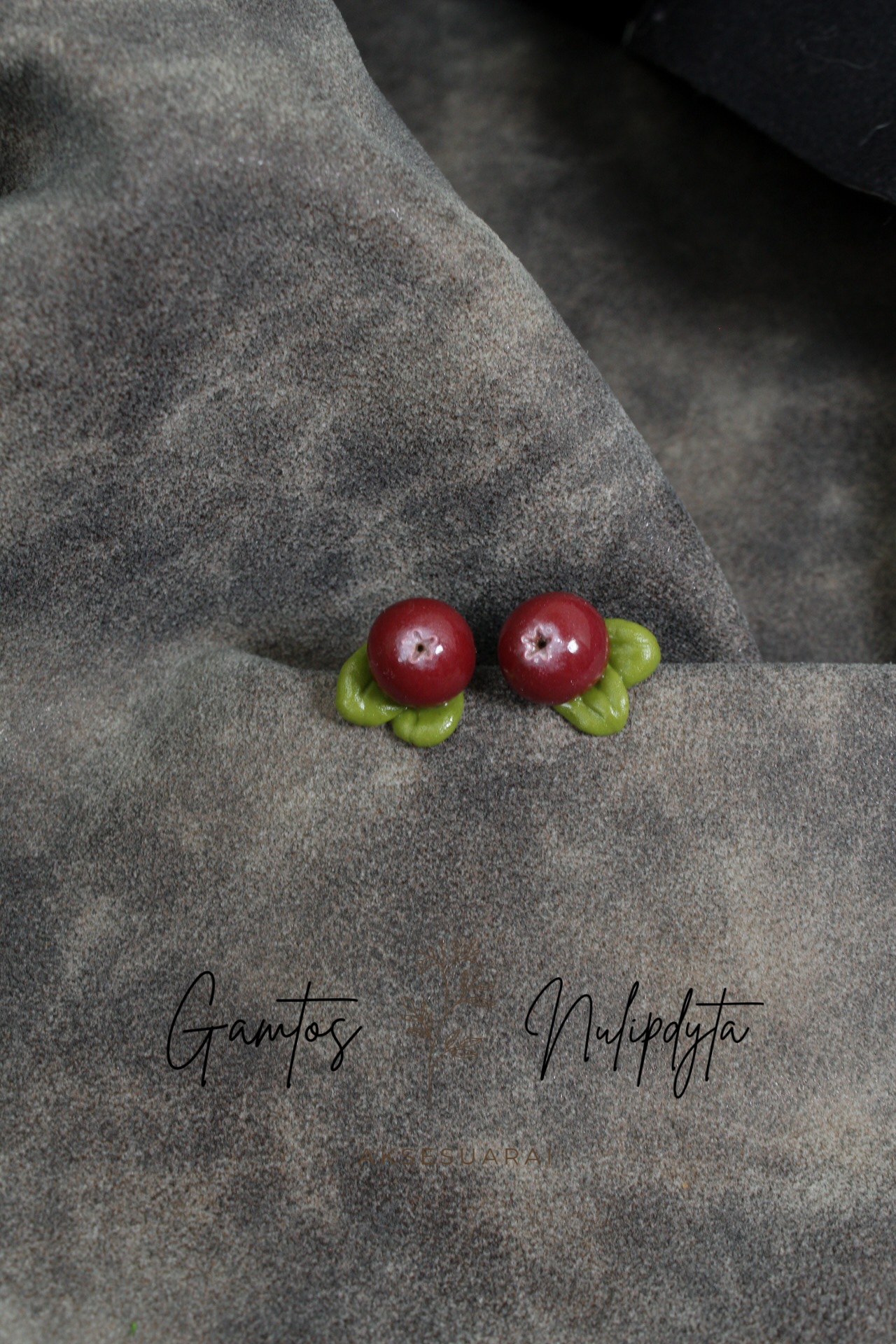 AUSKARAI "SPANGUOLĖS SU LAPELIAIS" SID.VIN.