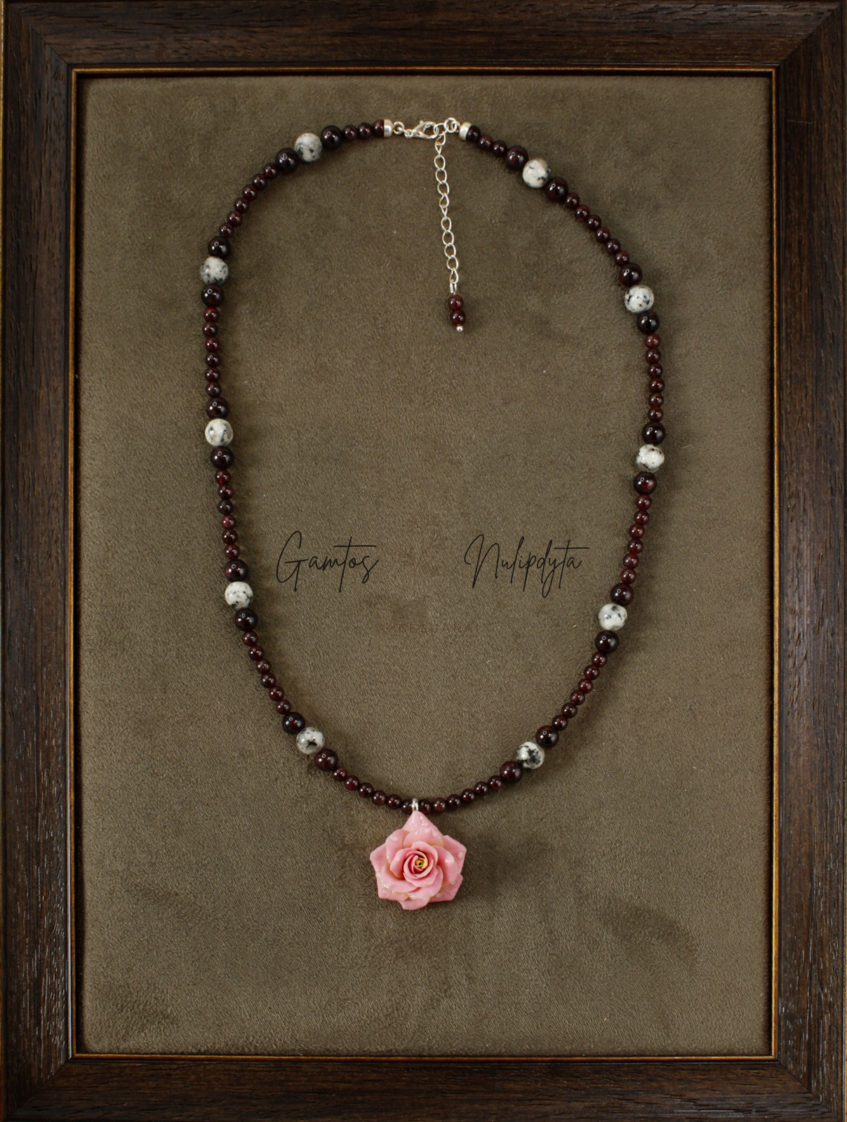 VĖRINYS "ROŽĖ" SU GRANATU 