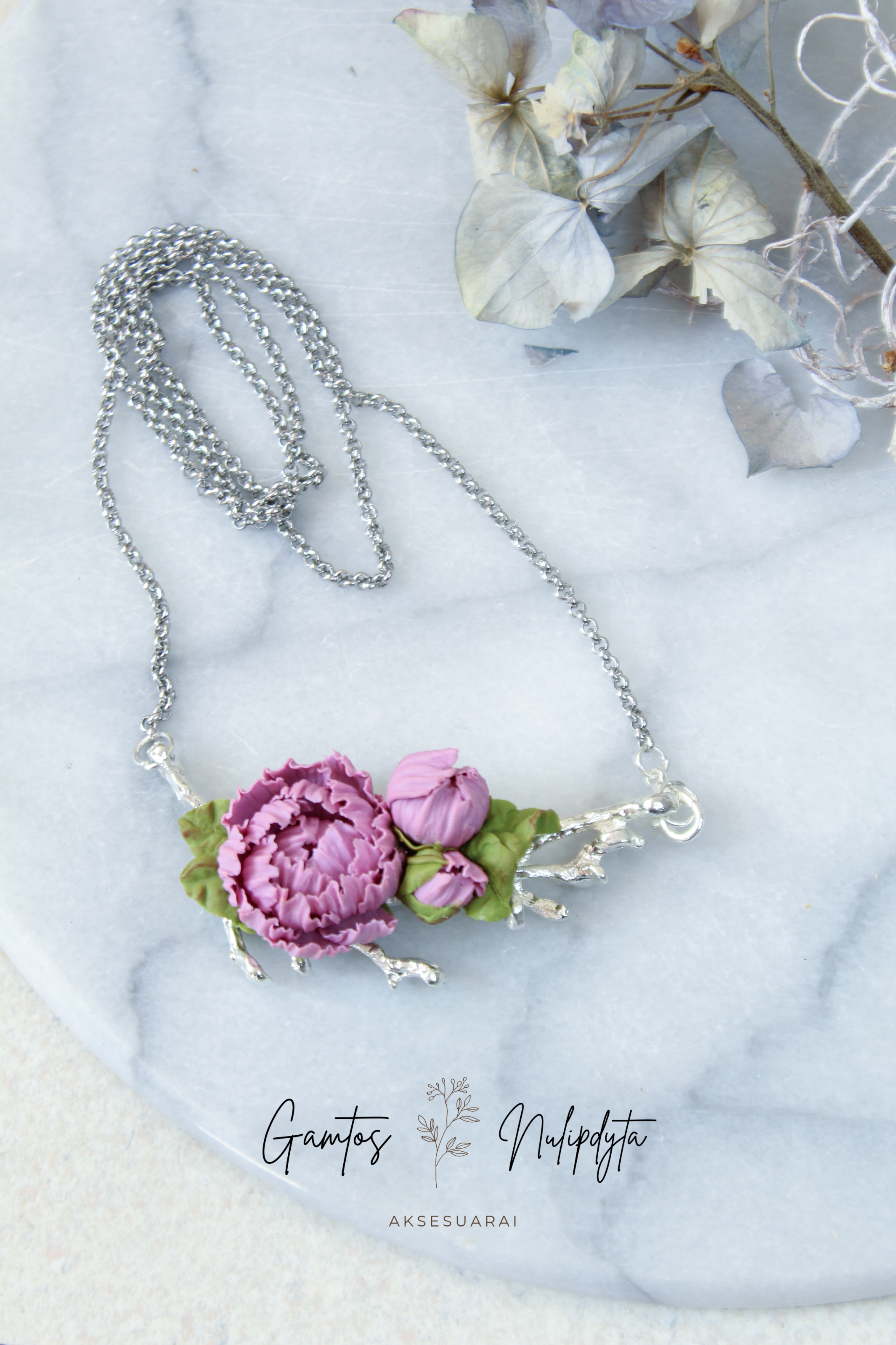 VĖRINYS "BIJŪNAI ANT ŠAKELĖS"