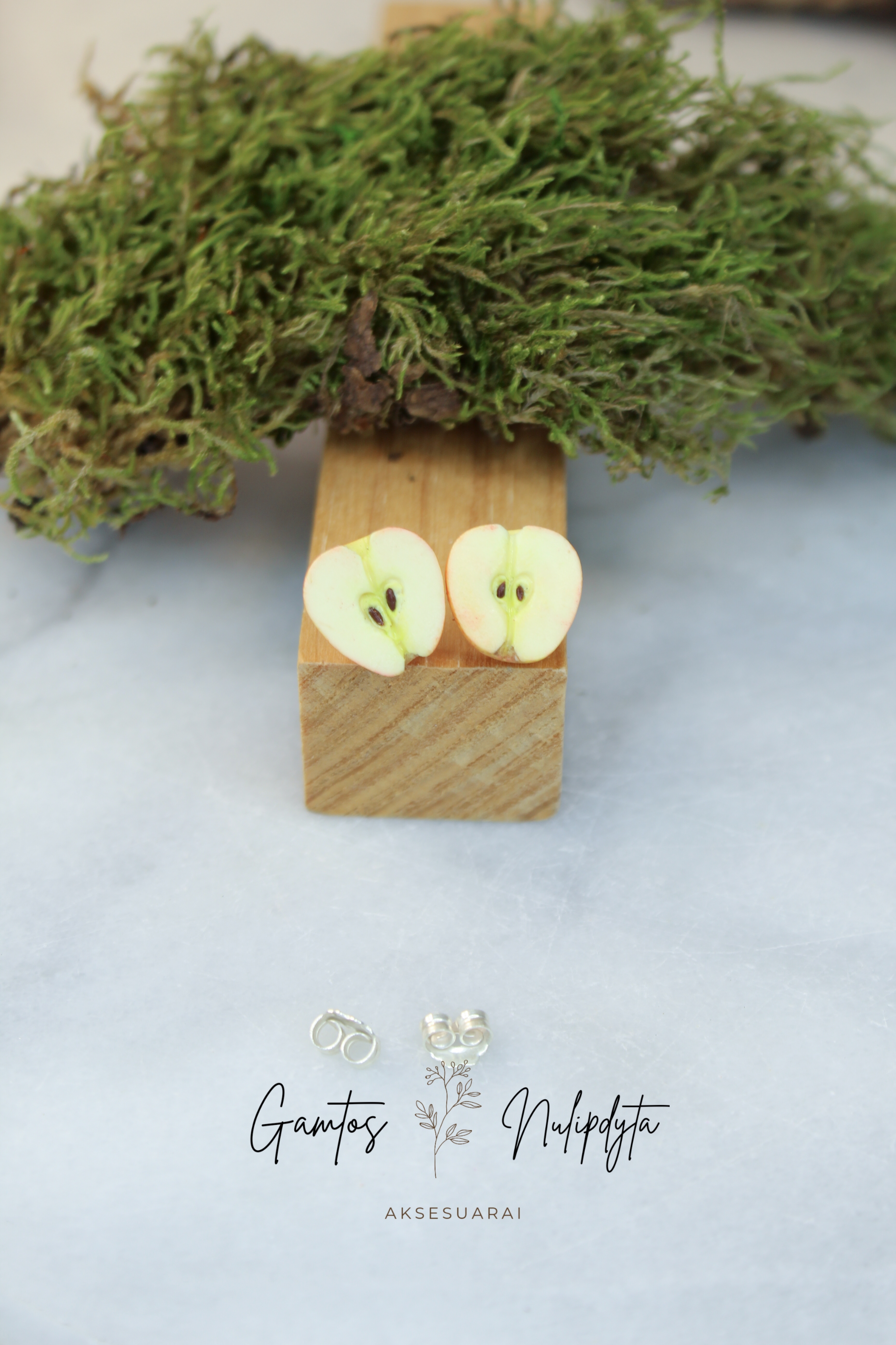 AUSKARAI "OBUOLIUKAI" SID.VIN.