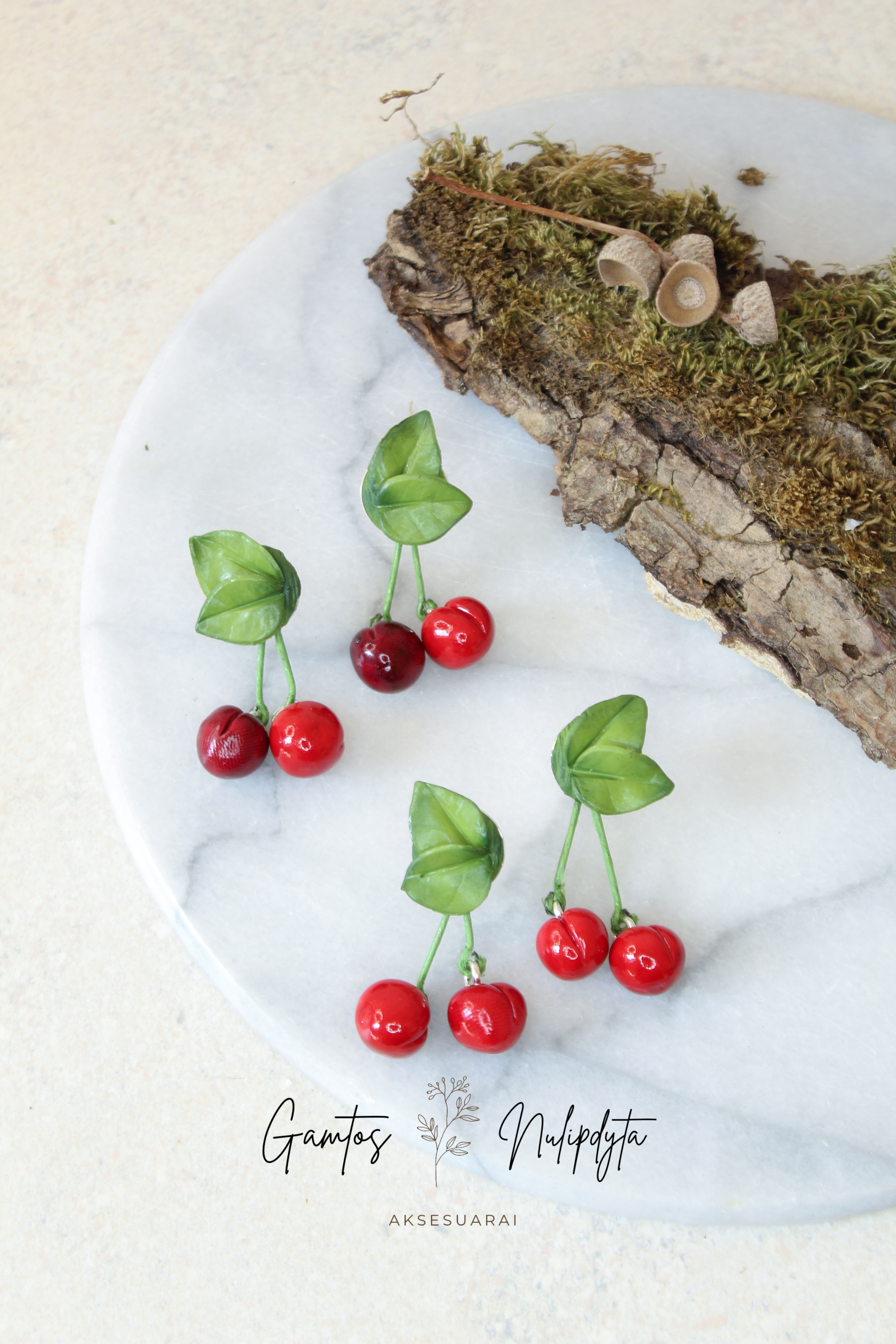 AUSKARAI "VYŠNAIČIŲ ŠAKELĖS" SID.VIN.