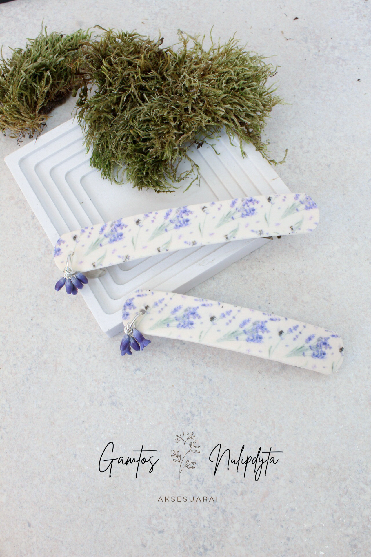 PLAUKŲ SAGĖ "LEVANDĖLĖ"