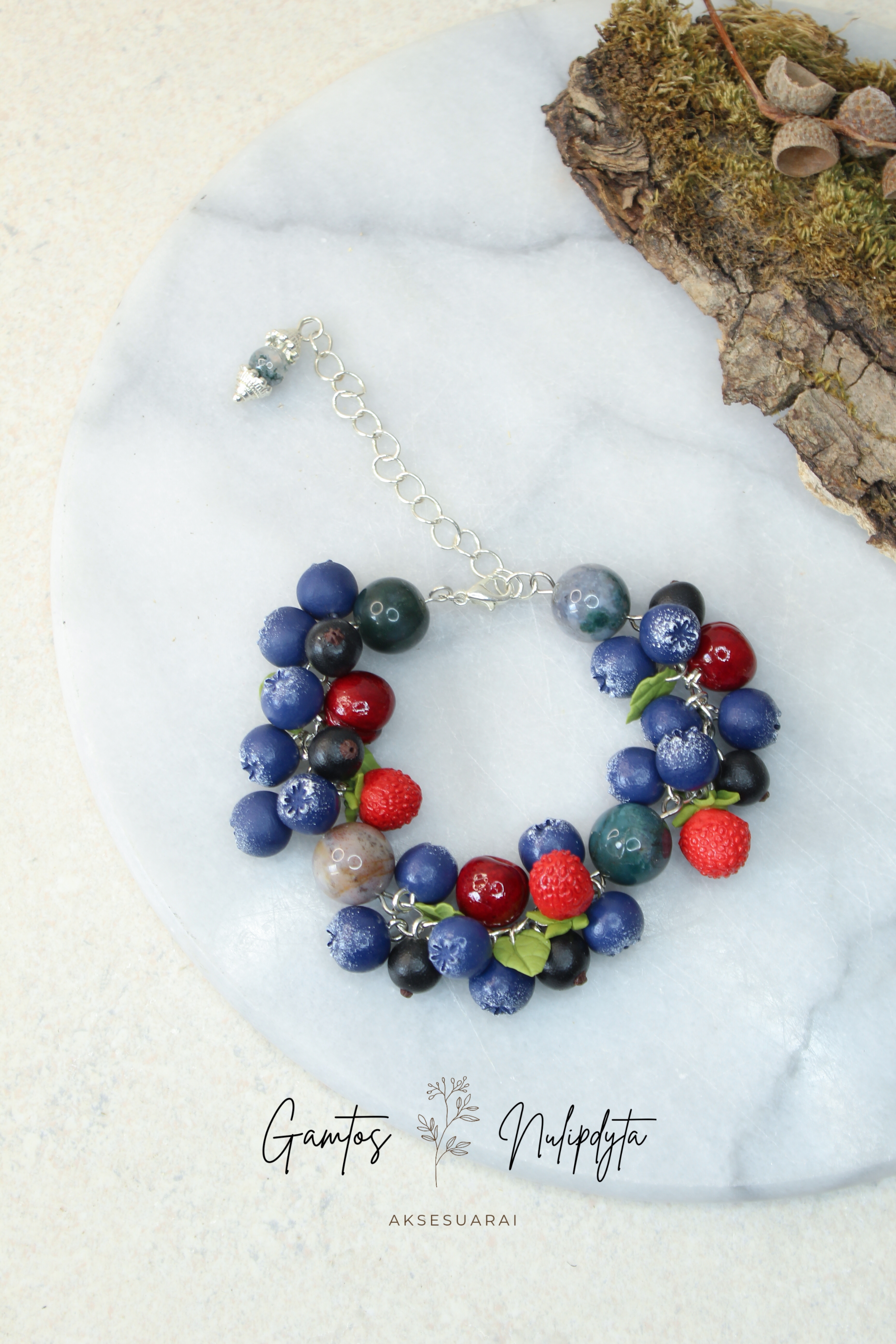 APYRANKĖ "UOGOS" MASYVI SU AGATU