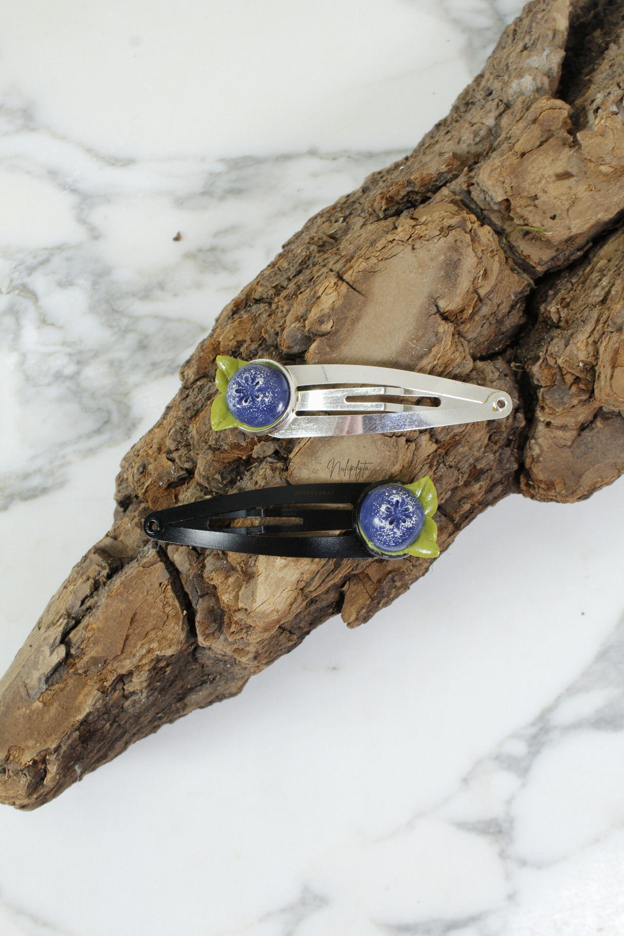 PLAUKŲ SEGTUKAI "ŠILAUOGĖS"