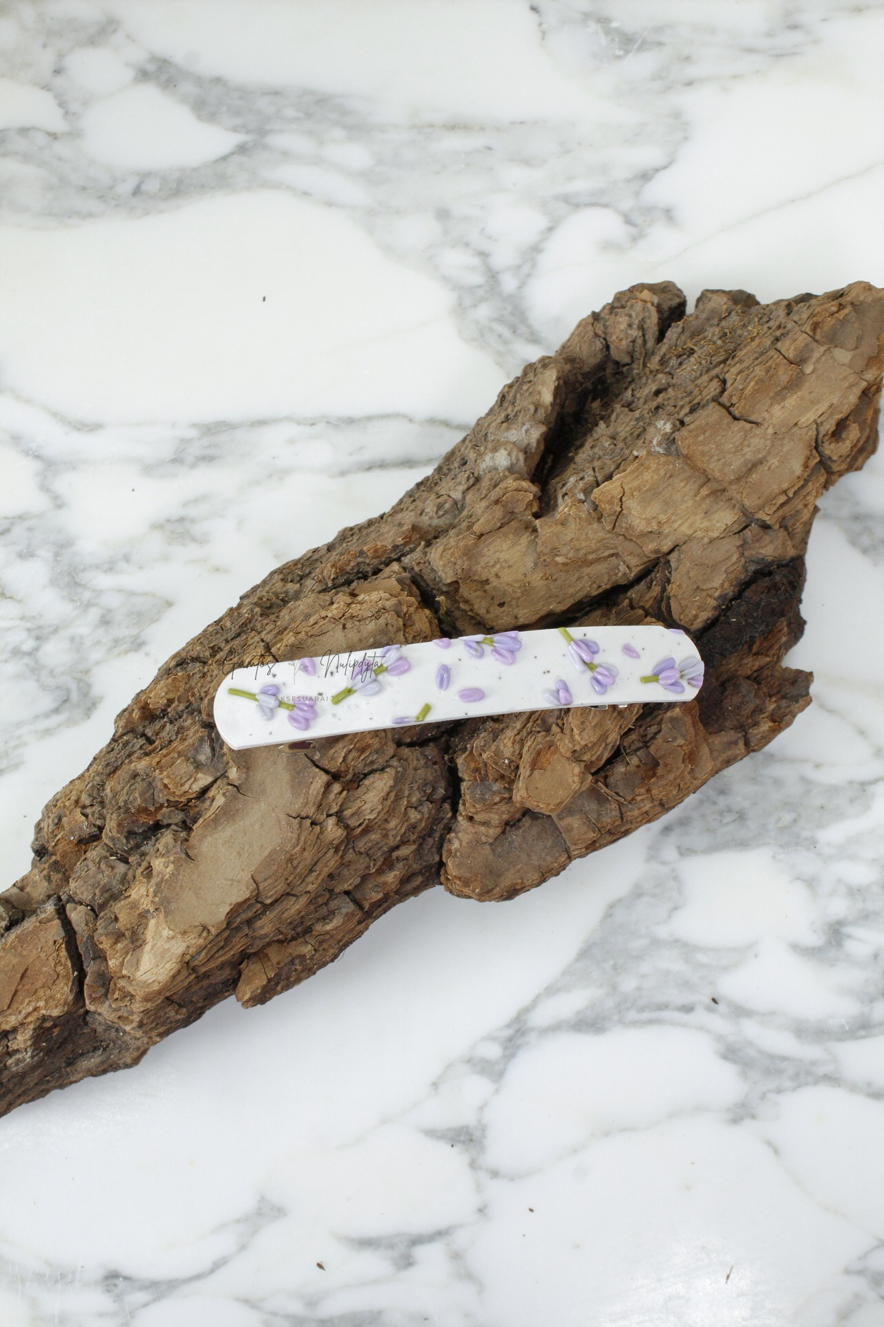 PLAUKŲ SAGĖ "LEVANDOS"