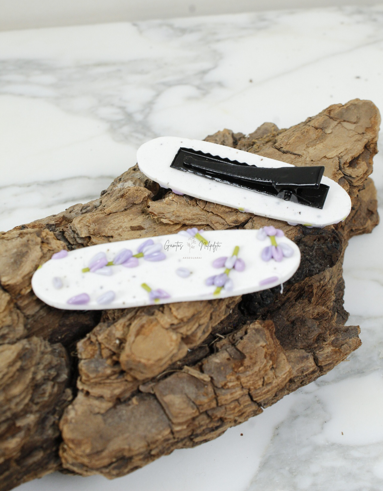 PLAUKŲ SEGTUKAS "LEVANDOS"