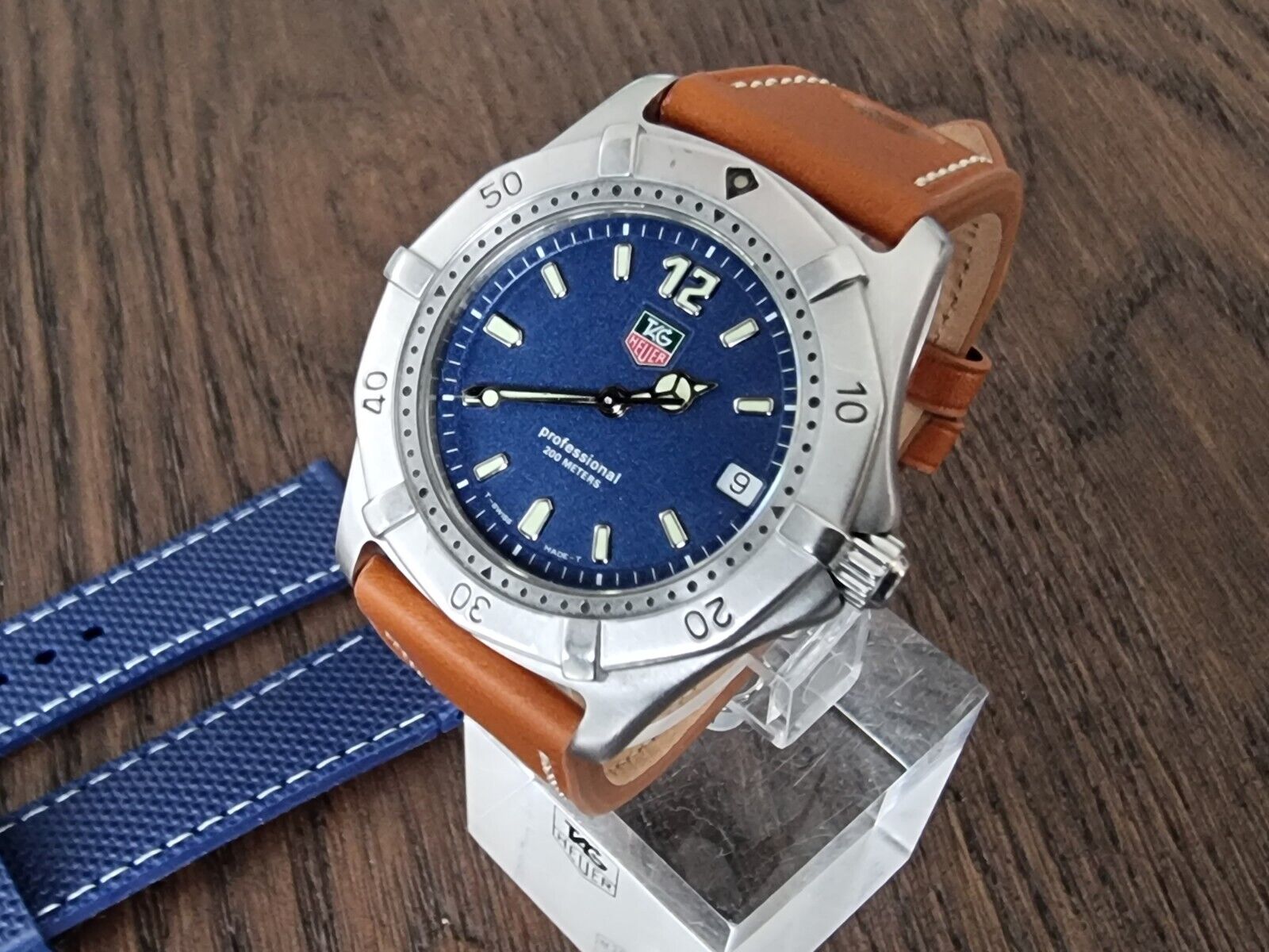 TAG HEUER 2000 MENS WATCH BLUE DIAL FULLSIZE VERY GOOD CONDITION Serviced