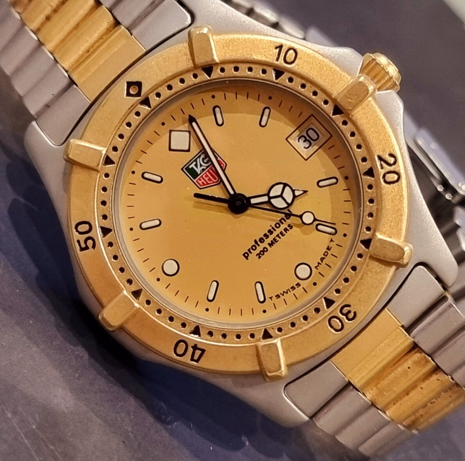TAG HEUER 2000 MENS GENTS WATCH FULLSIZE GOLD STEEL MINT Hardly Been Used