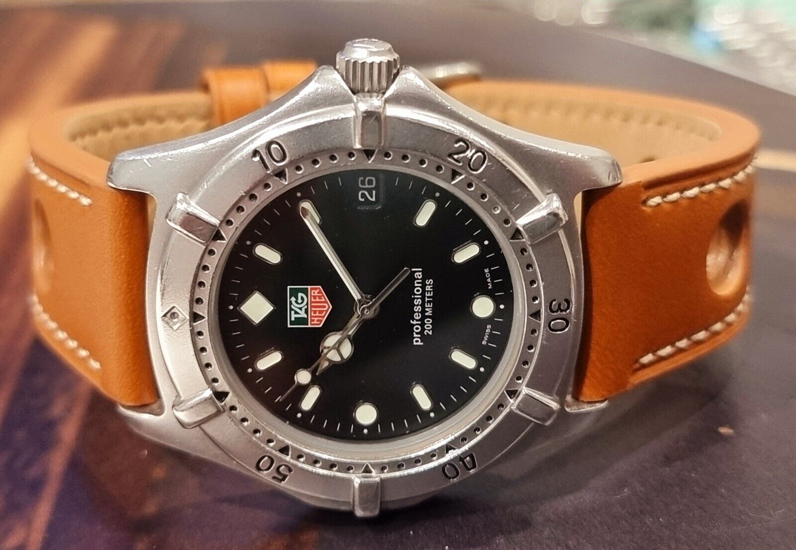 TAG HEUER 2000 MENS GENTS WATCH FULL SIZE Very Good Condition serviced