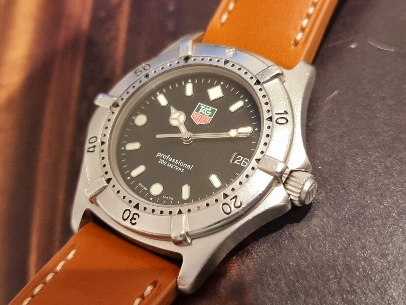 TAG HEUER 2000 MENS GENTS WATCH FULL SIZE Very Good Condition serviced