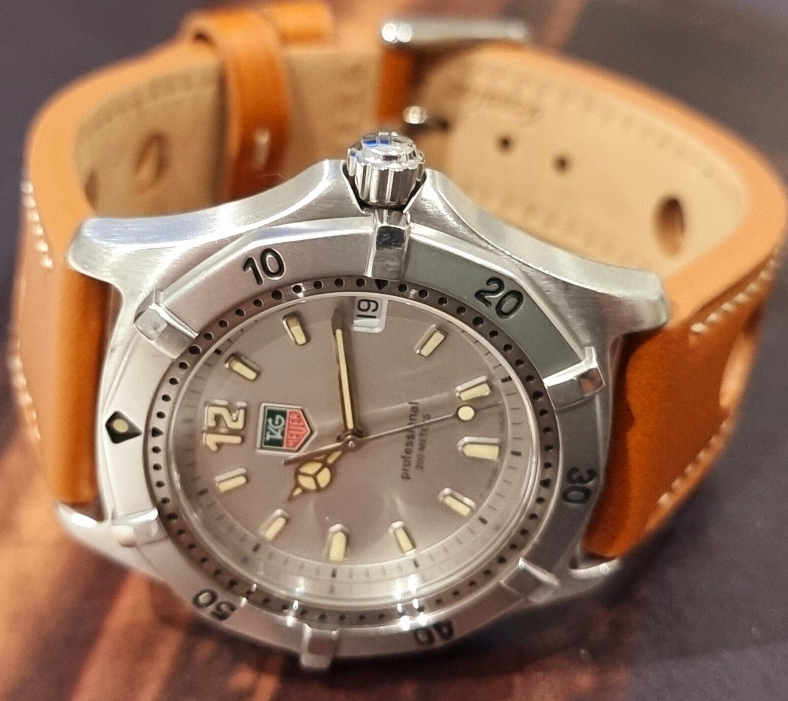 Tag heuer 2000 with original bracelet 