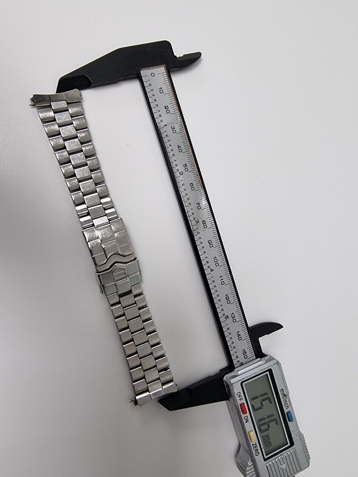 Tag heuer 2000 with original bracelet 