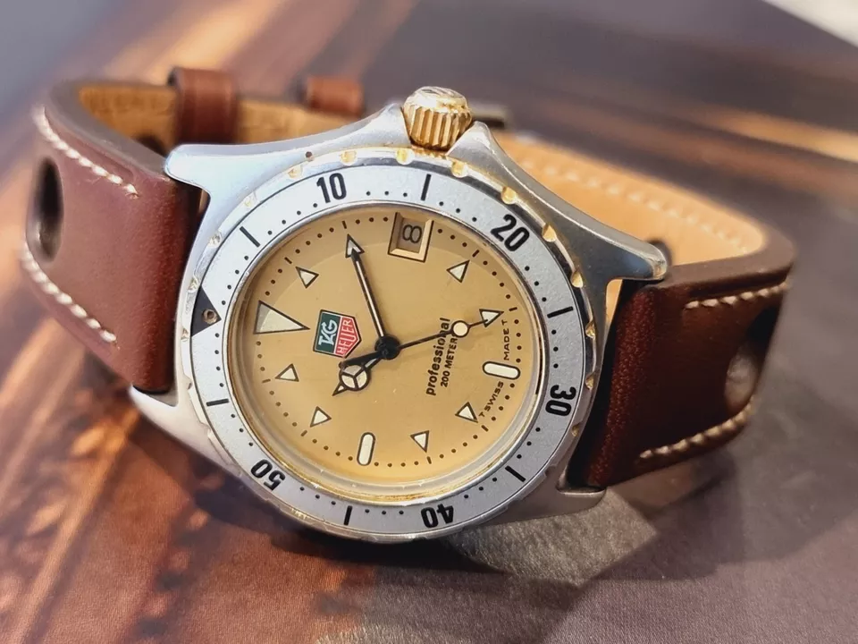 Tag Heuer 2000 Mid size Serviced In Very Good Condition Gold Steel Bargain