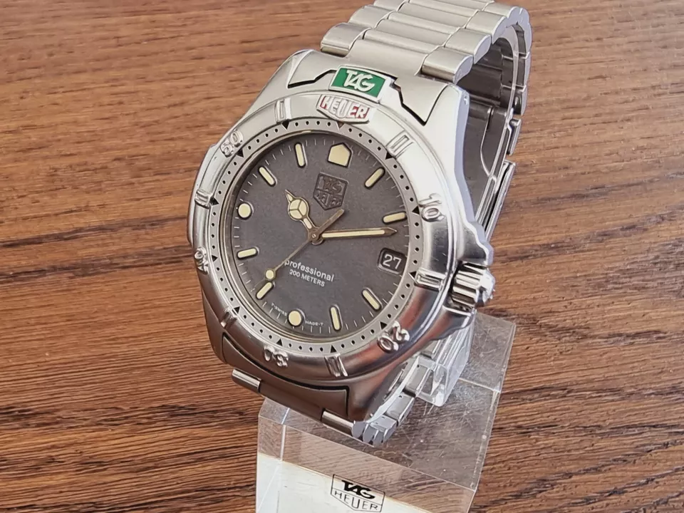 Tag Heuer 4000 Full Size In Great Condition Box + Papers Bargain Price