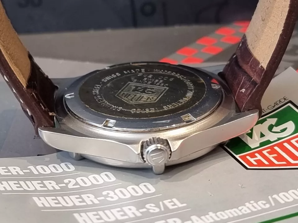 TAG Heuer 2000 Mens Full Size Early Model 2000 Logo On Dial MINT COND + Papers