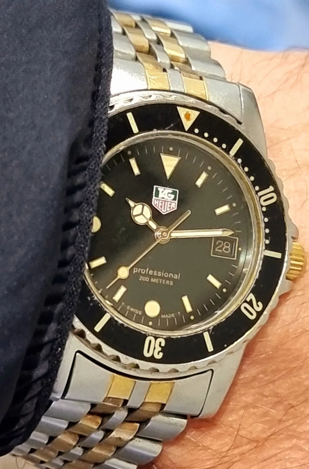 TAG HEUER 1500 Professional 925.213D In Great Condition Black And Gold Plated