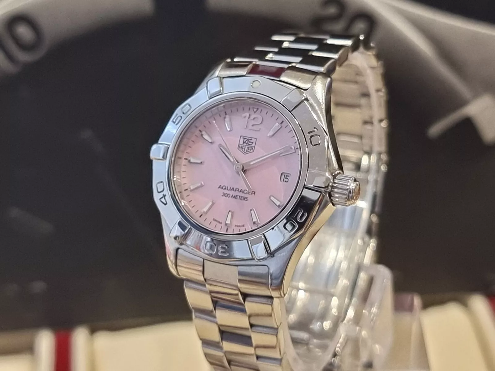 LOT OF 3 WATCHES  TAG Heuer Aquaracer Pink Dial HERMES lady clipper Tag 4000 mid size