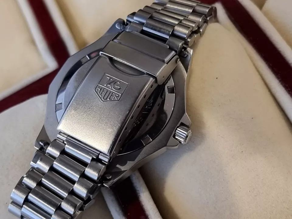 Tag heuer 3000 Very Rare Full Size 932.206 Steel VERY GOOD CONDITION