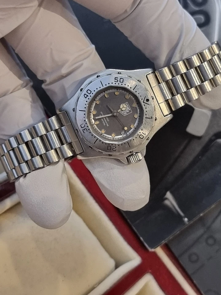 TAG Heuer 3000 Lady IN NEAR MINT CONDITION Rare Fully Steel Serviced Heuer Brac