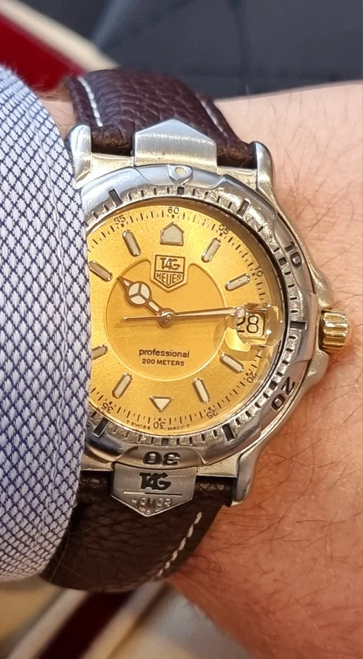 TAG Heuer 6000 WH1153 FULL SIZE Champaign Dial Mens Watch Bargain READ AD