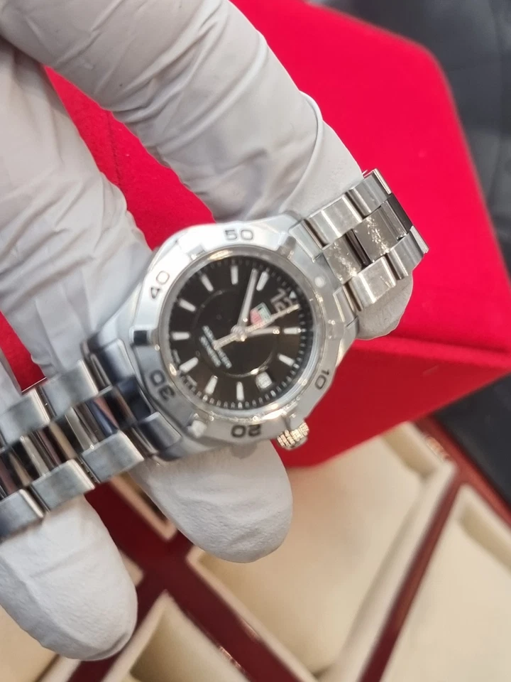 TAG HEUER LADY AQUARACER QUARTZ WAF1410 Very Good Condition Black Dial